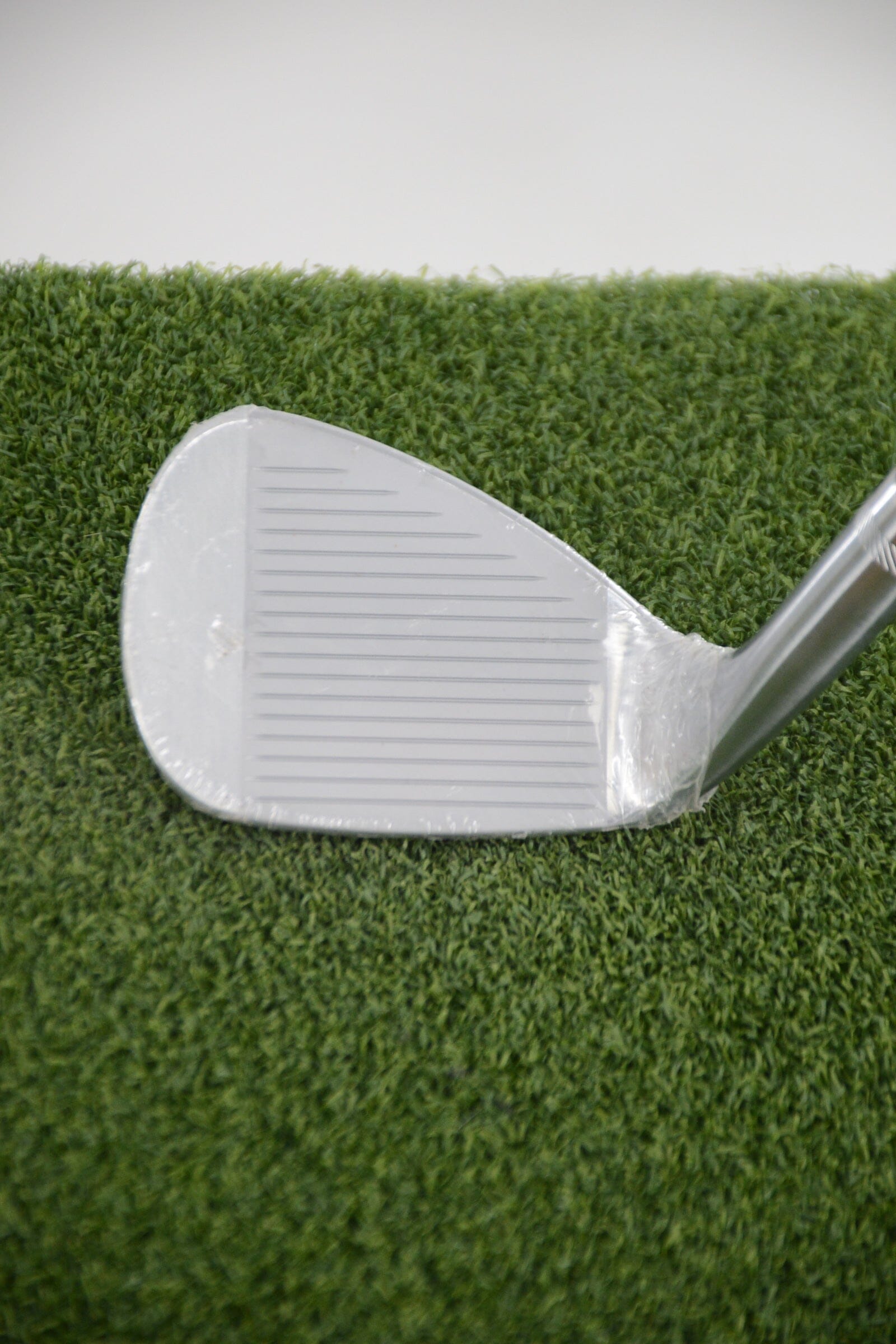 NEW Titleist Vokey SM5 Tour Chrome 52 Degree Wedge Wedge Flex 35.25" Golf Clubs GolfRoots