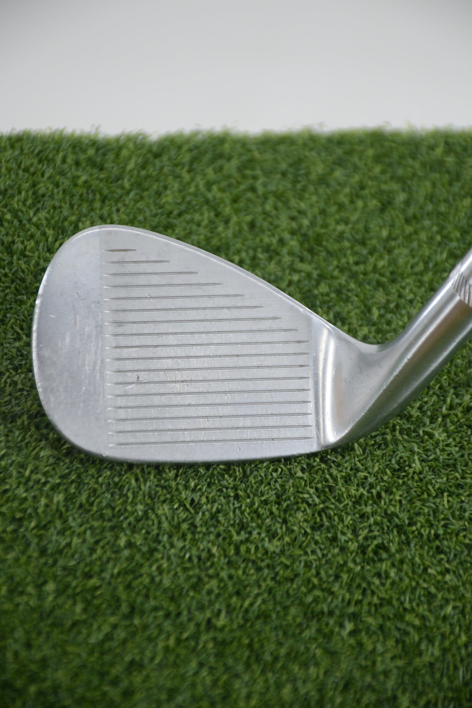 Titleist Vokey SM6 Tour Chrome 52 Degree Wedge Wedge Flex 35.5" Golf Clubs GolfRoots