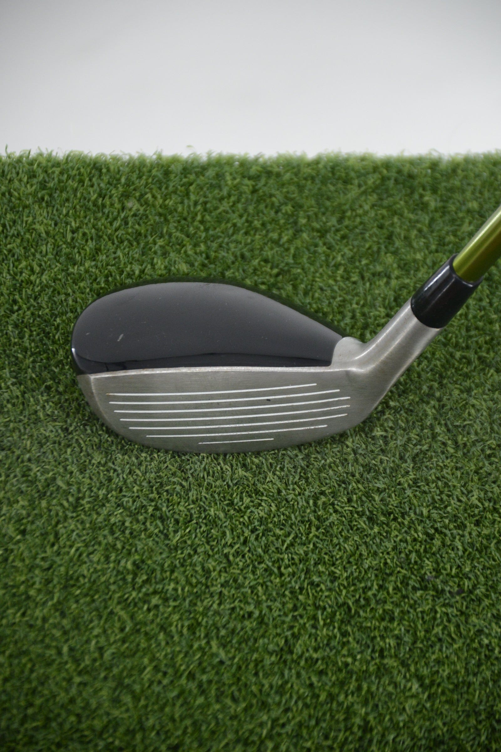 Titleist 585.H 17 Degree Hybrid S Flex 40.25" Golf Clubs GolfRoots