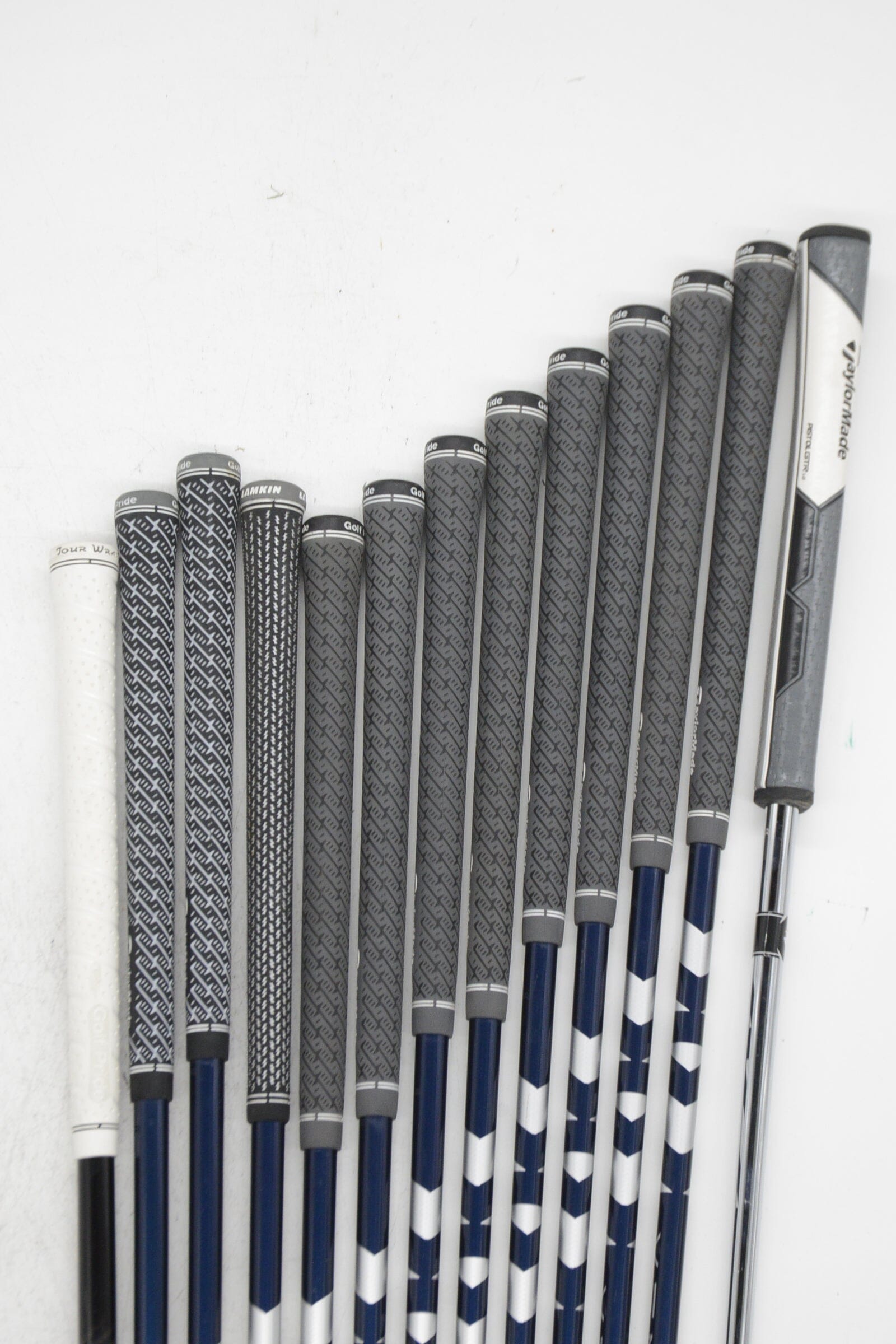 TaylorMade SIM2 Max Mixed Full Set R Flex -0.5" Golf Clubs GolfRoots