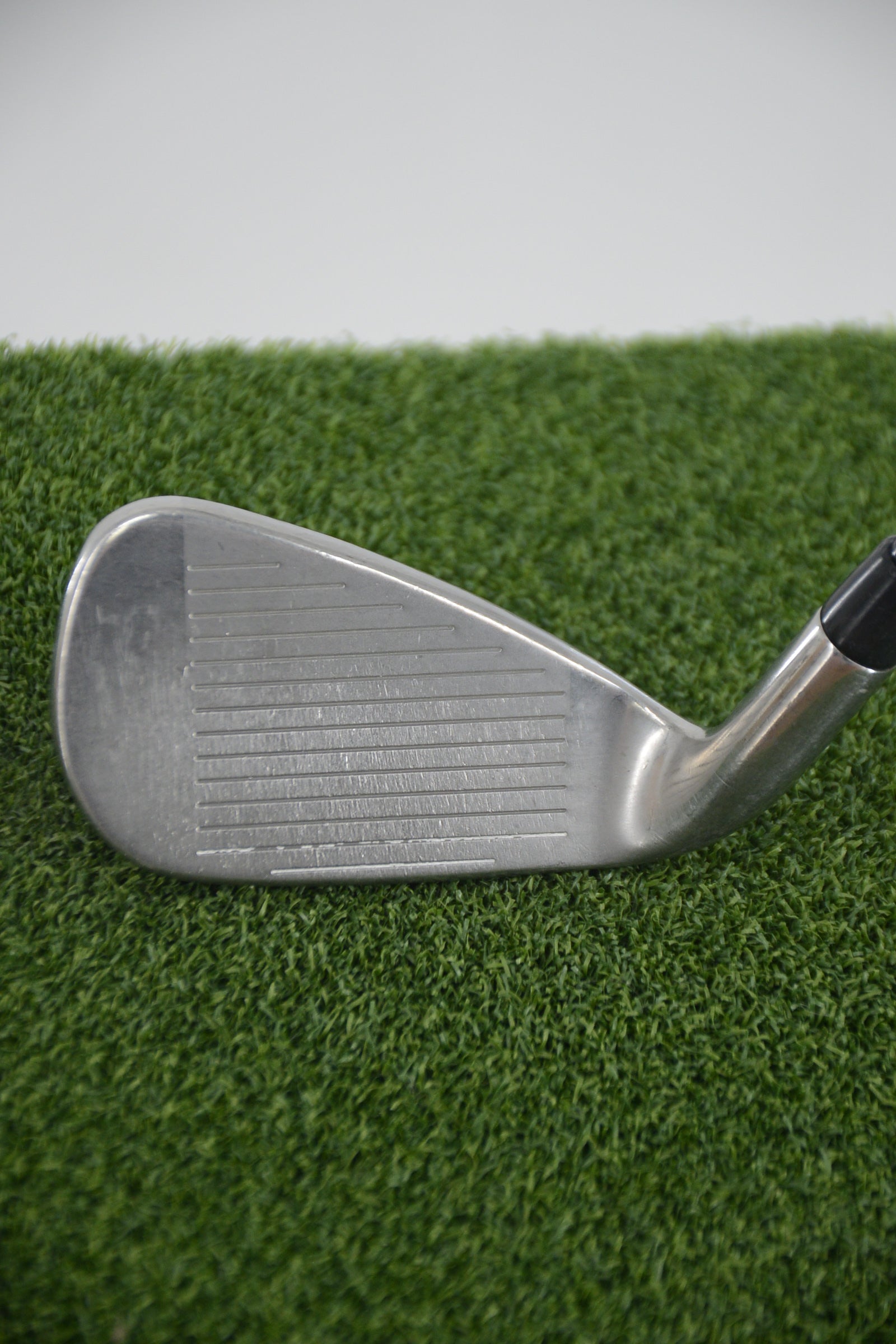 Callaway RAZR X HL 8 Iron R Flex 36"