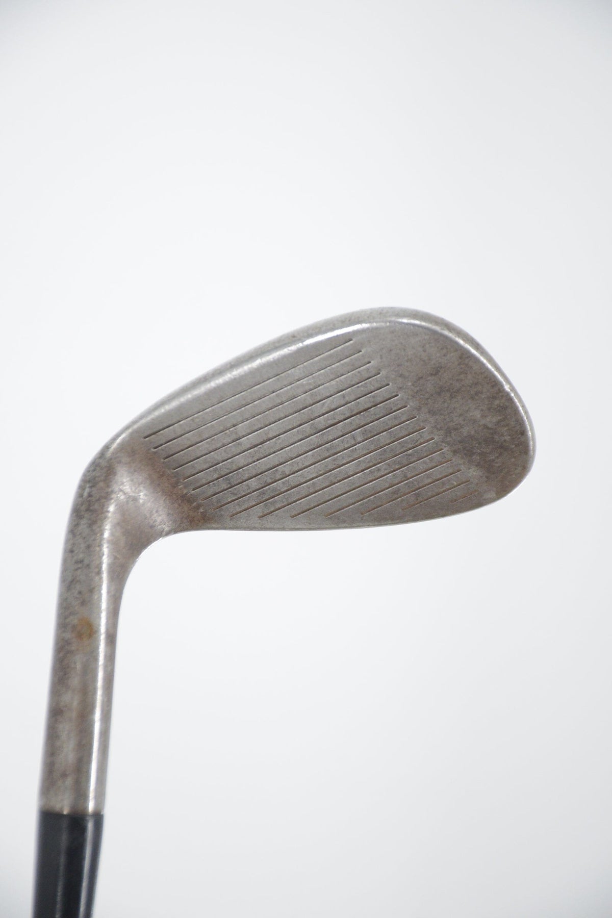 Cleveland 588 DSG Gunmetal 52 Degree Wedge S Flex 35.5" Golf Wedges Cleveland