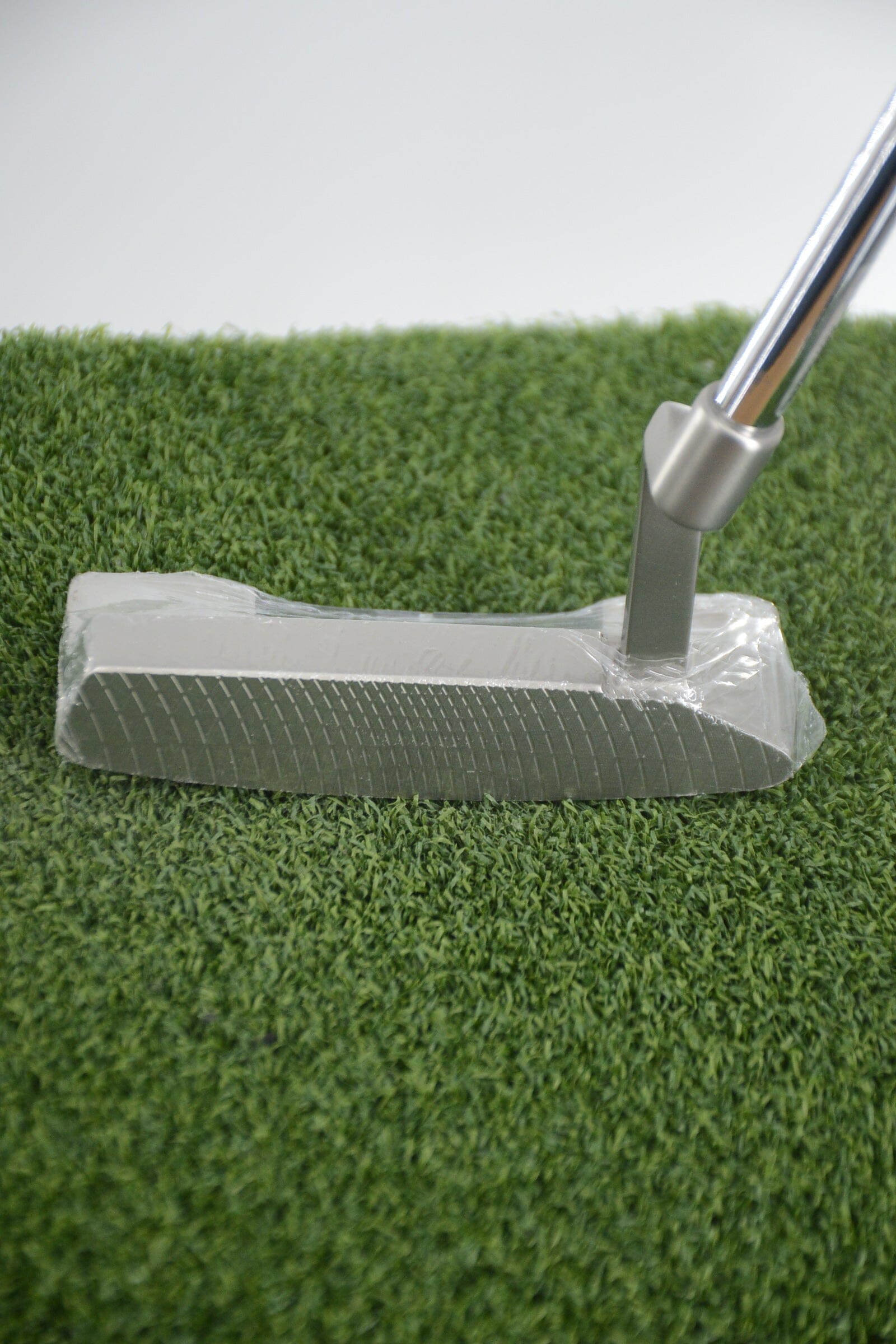 NEW Cleveland Huntington Beach Soft Milled 8 Putter 35" Golf Clubs GolfRoots