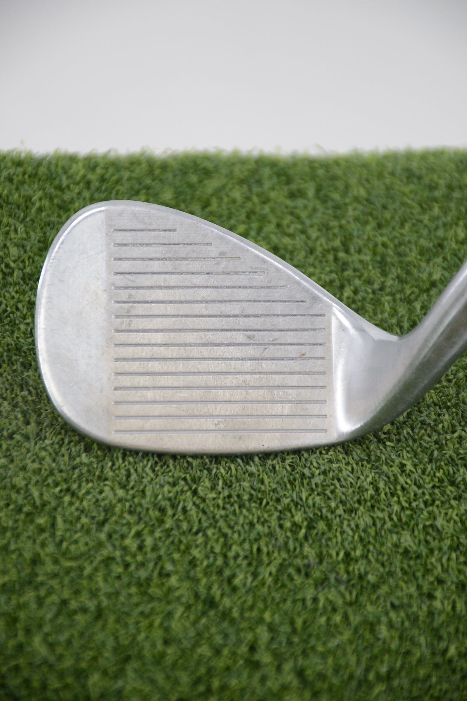 Cleveland CG16 Satin Chrome 54 Degree Wedge Wedge Flex 35.5" Golf Clubs GolfRoots