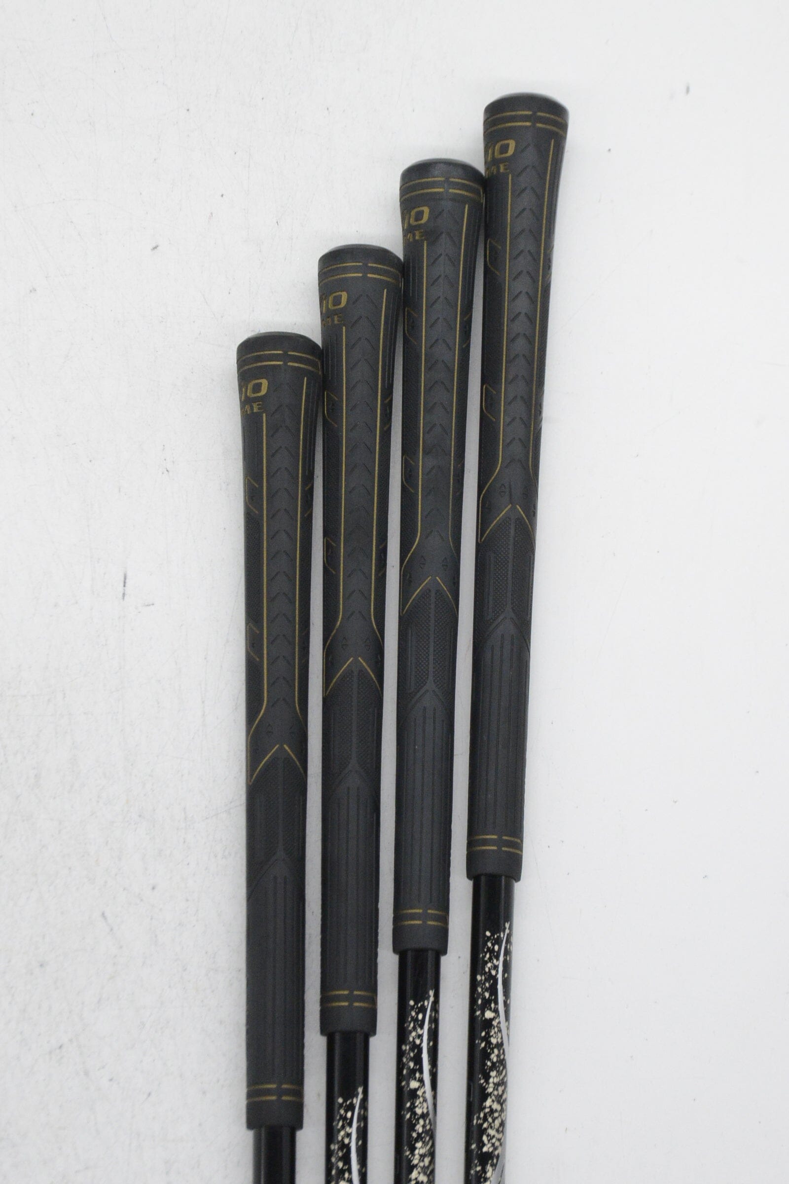 XXIO Prime 12 7-PW Iron Set R Flex Std Length Golf Clubs GolfRoots