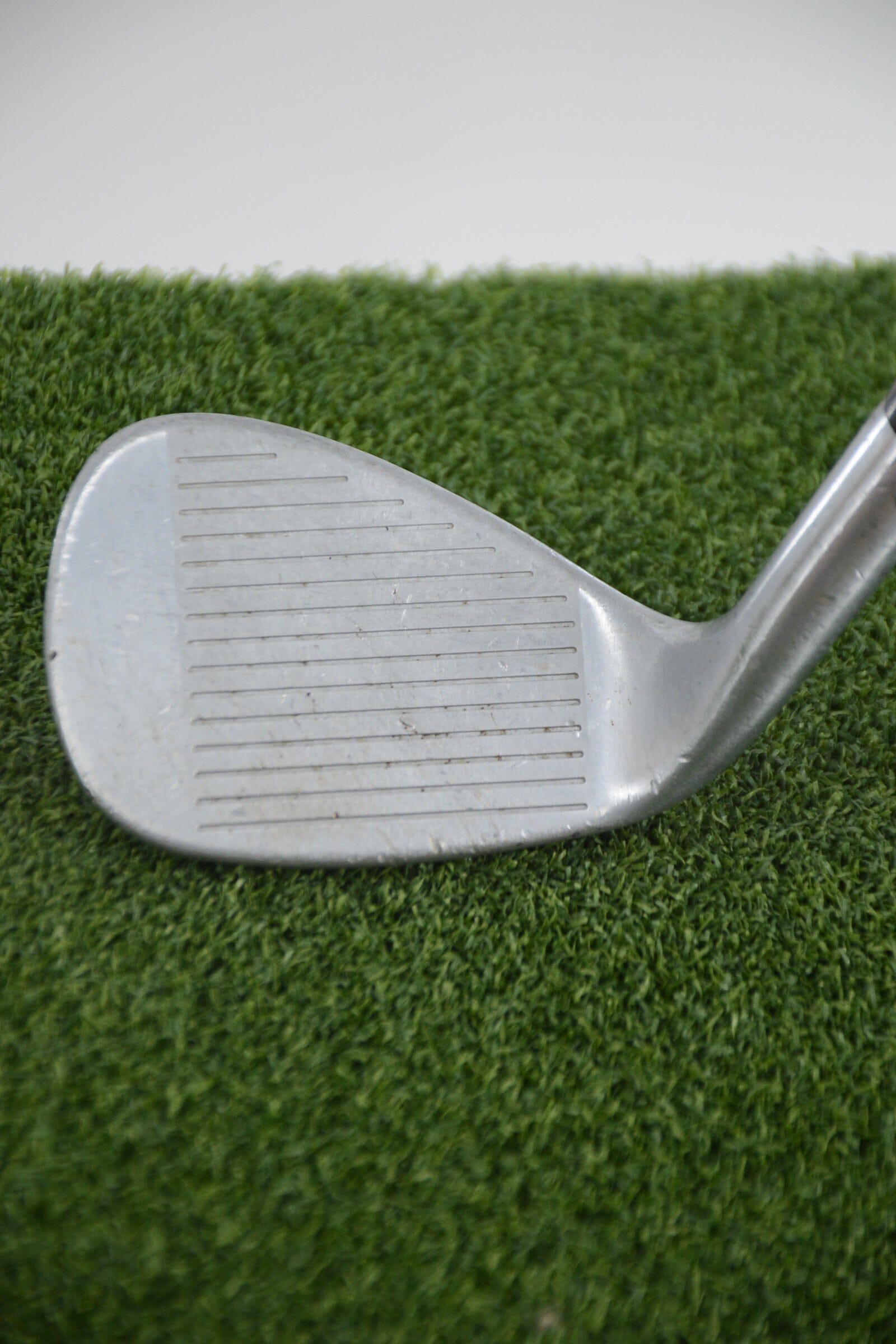 Cleveland CG11 Chrome 54 Degree Wedge Wedge Flex 35.25" Golf Clubs GolfRoots