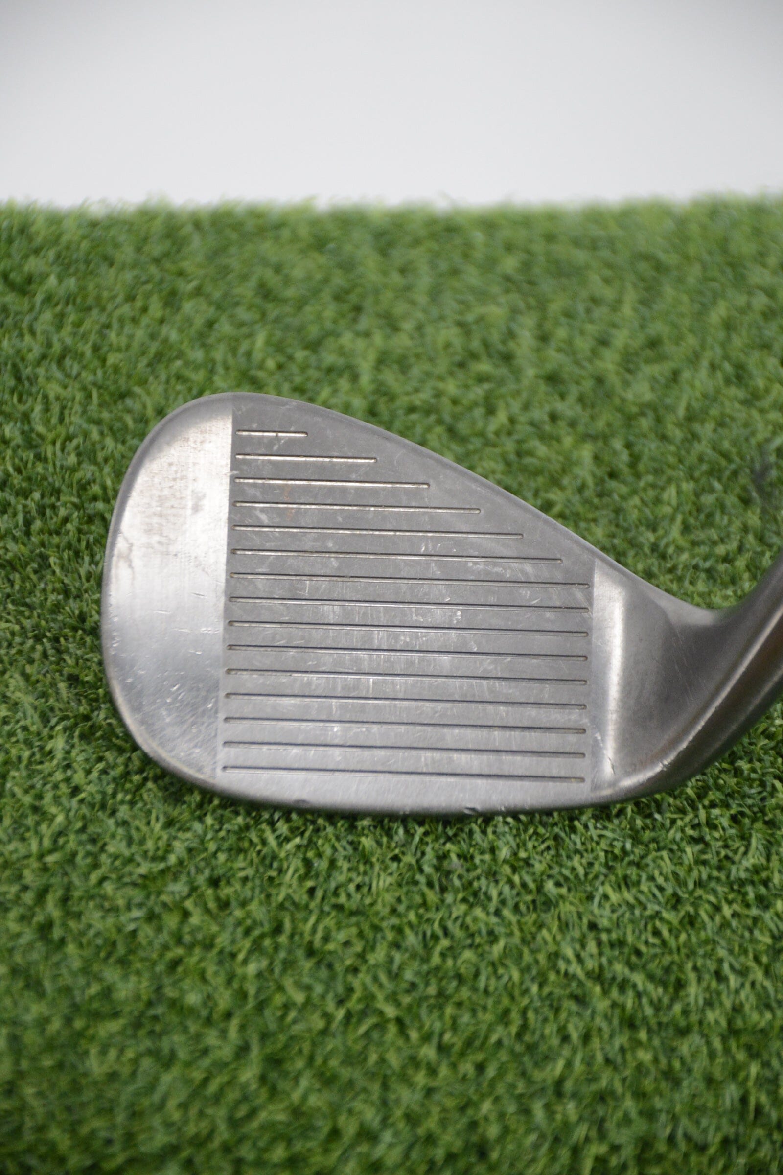 Cleveland CG12 Black Pearl 52 Degree Wedge Wedge Flex 35" Golf Clubs GolfRoots