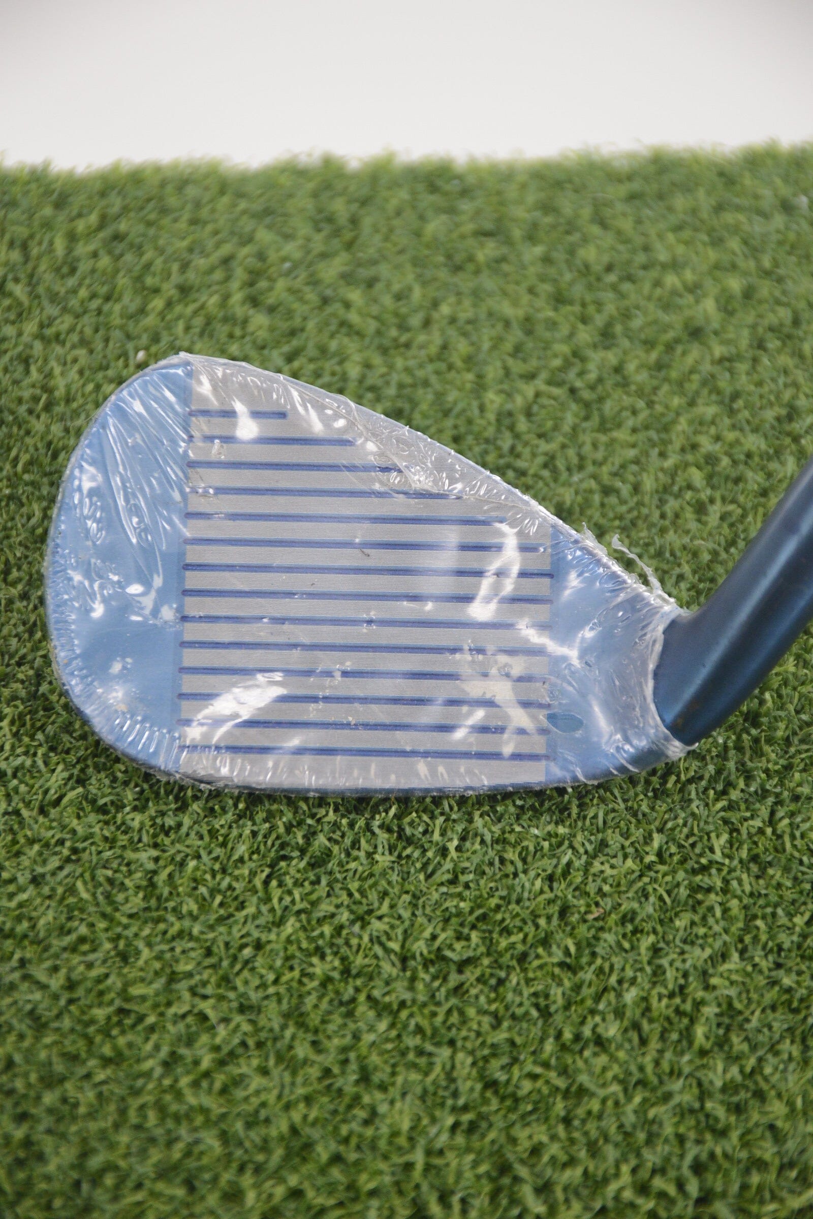 NEW Wilson Staff FG Tour PMP 52 Degree Wedge S Flex 35.25" Golf Clubs GolfRoots