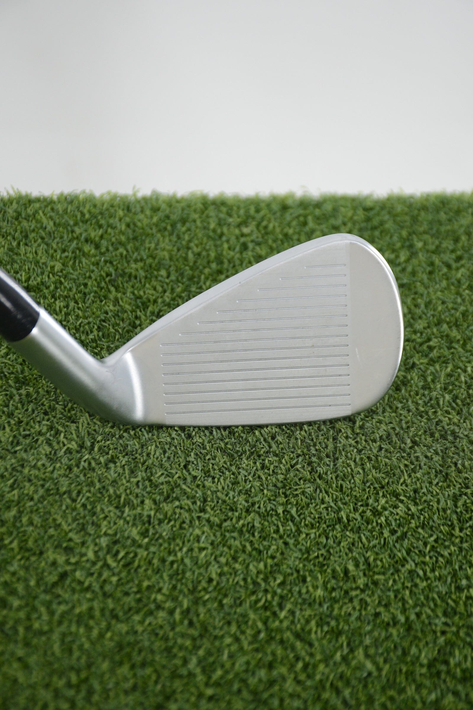 Lefty Srixon Zx4 8 Iron R Flex 37" Golf Clubs GolfRoots