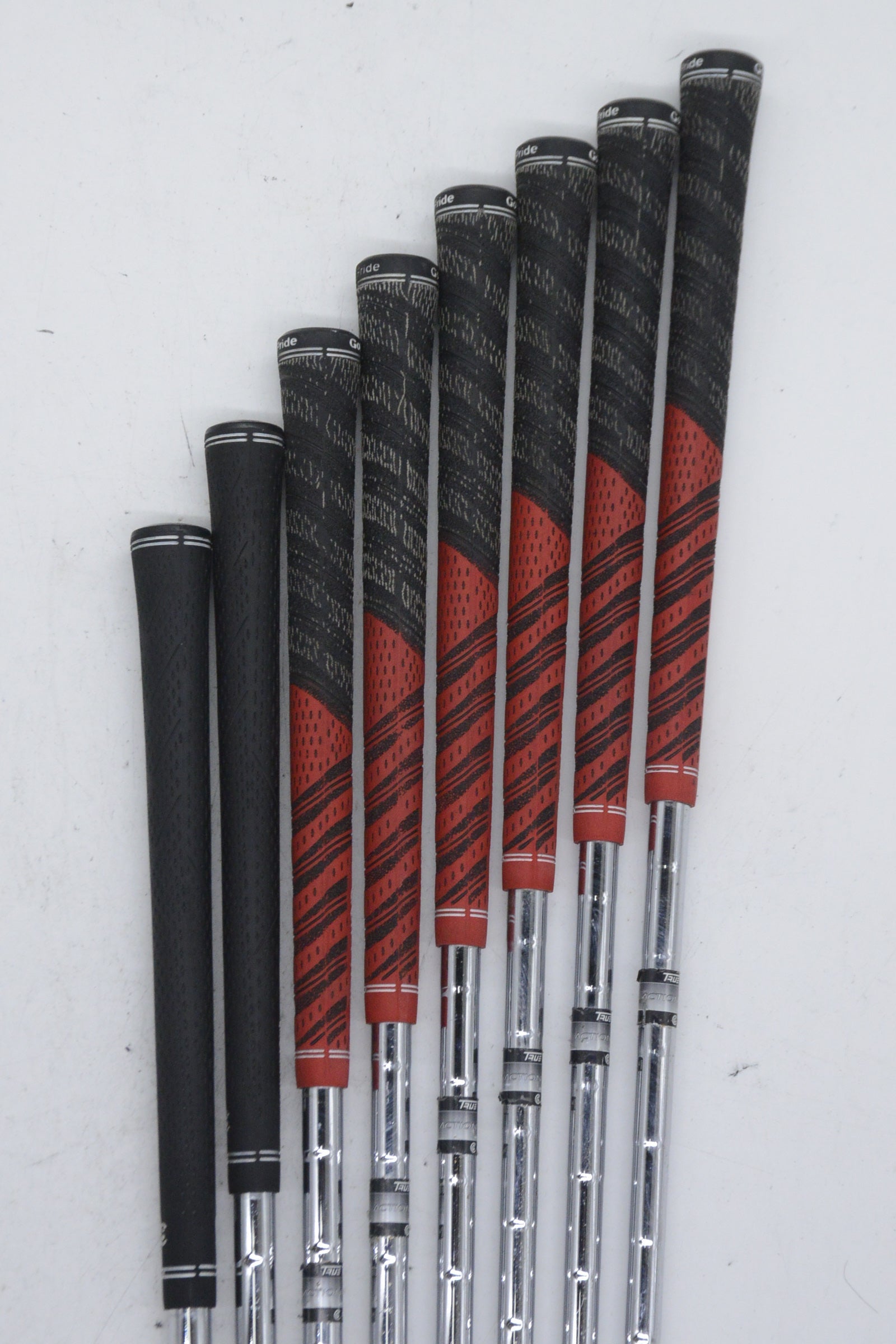 Cleveland CG4 Tour 3-PW Iron Set R Flex Std Length