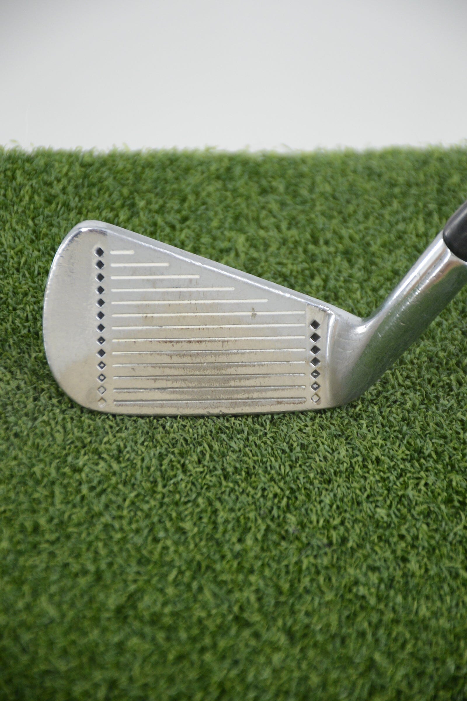 Cleveland Tour Action 588 7 Iron R Flex 37.25" Golf Clubs GolfRoots