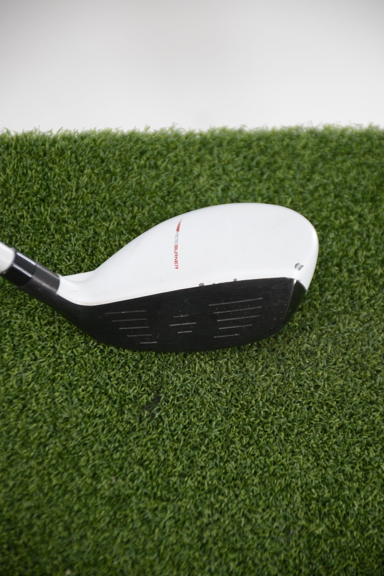 Lefty TaylorMade Aeroburner Rescue 3 Hybrid R Flex 40.5" Golf Clubs GolfRoots