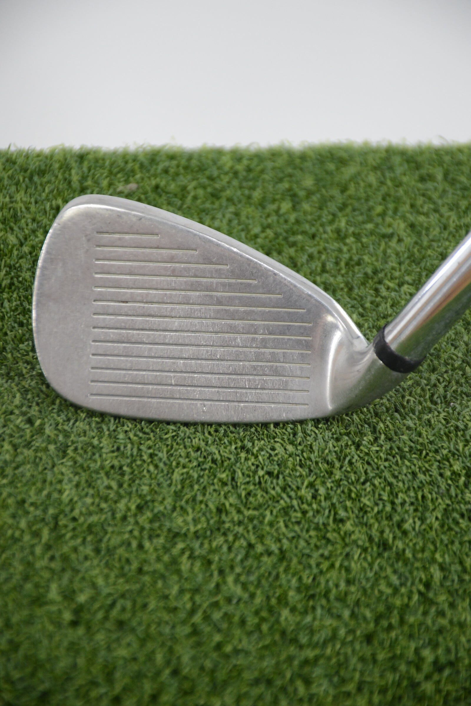 Wilson Deep Red 9 Iron R Flex 36" Golf Clubs GolfRoots