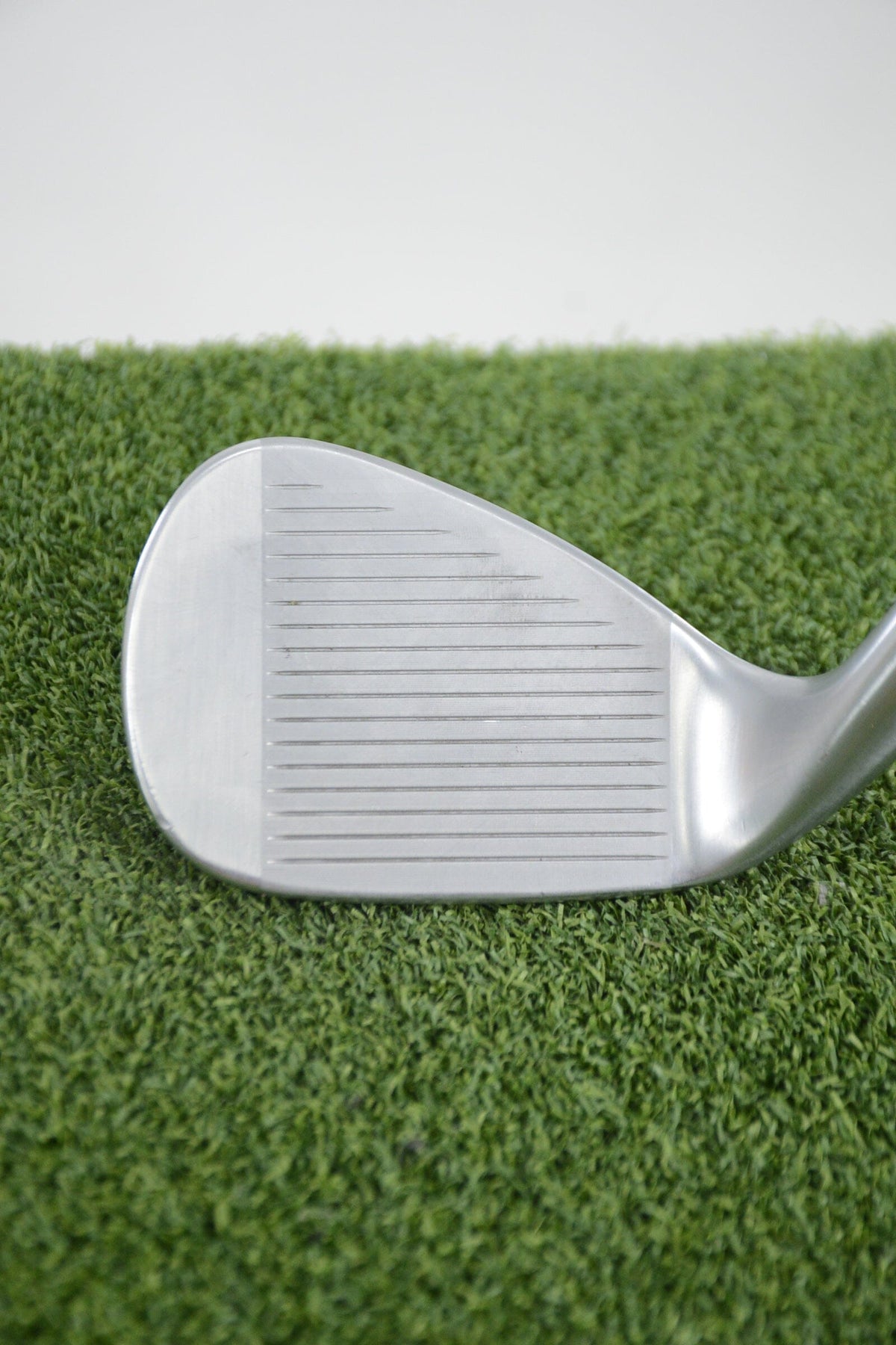 Titleist Vokey SM10 Tour Chrome 52 Degree Wedge X Flex 36.25" Golf Clubs GolfRoots
