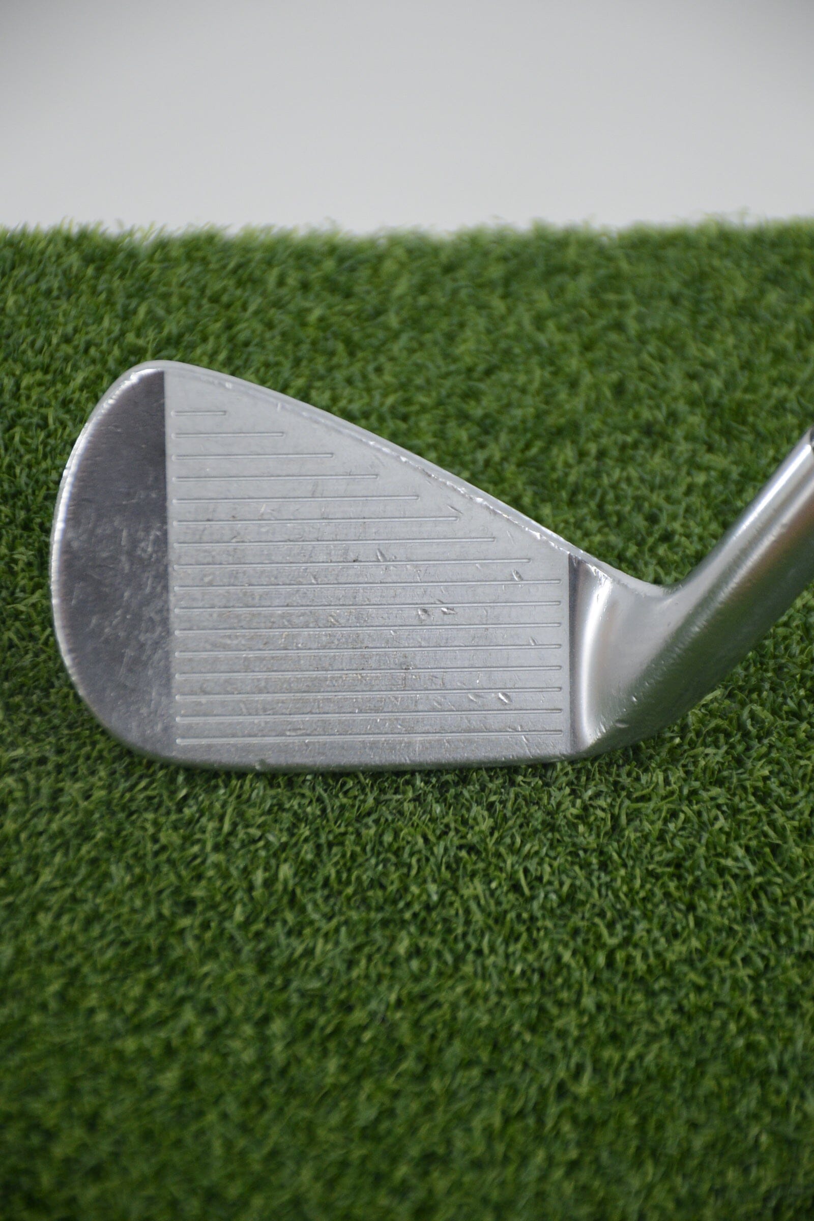 Srixon Zx7 9 Iron R Flex 35.75" Golf Clubs GolfRoots