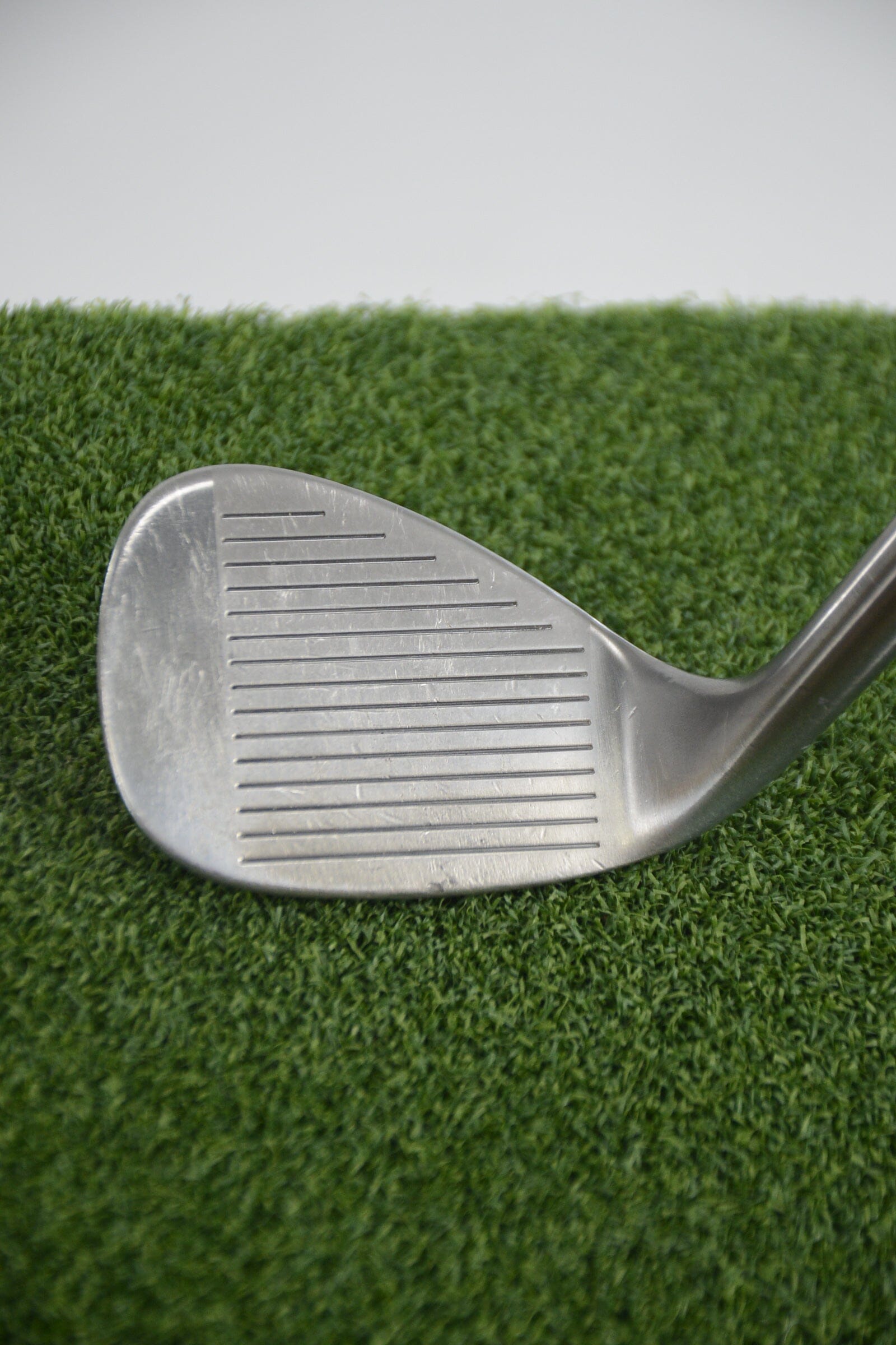 Cleveland CG12 Chrome 56 Degree Wedge Wedge Flex 35.5" Golf Clubs GolfRoots