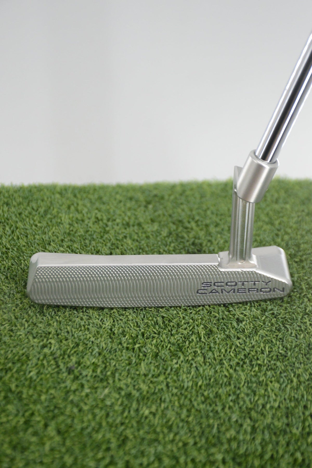 Scotty Cameron Super Select Newport 2 Putter 33.5" Golf Putters Scotty Cameron