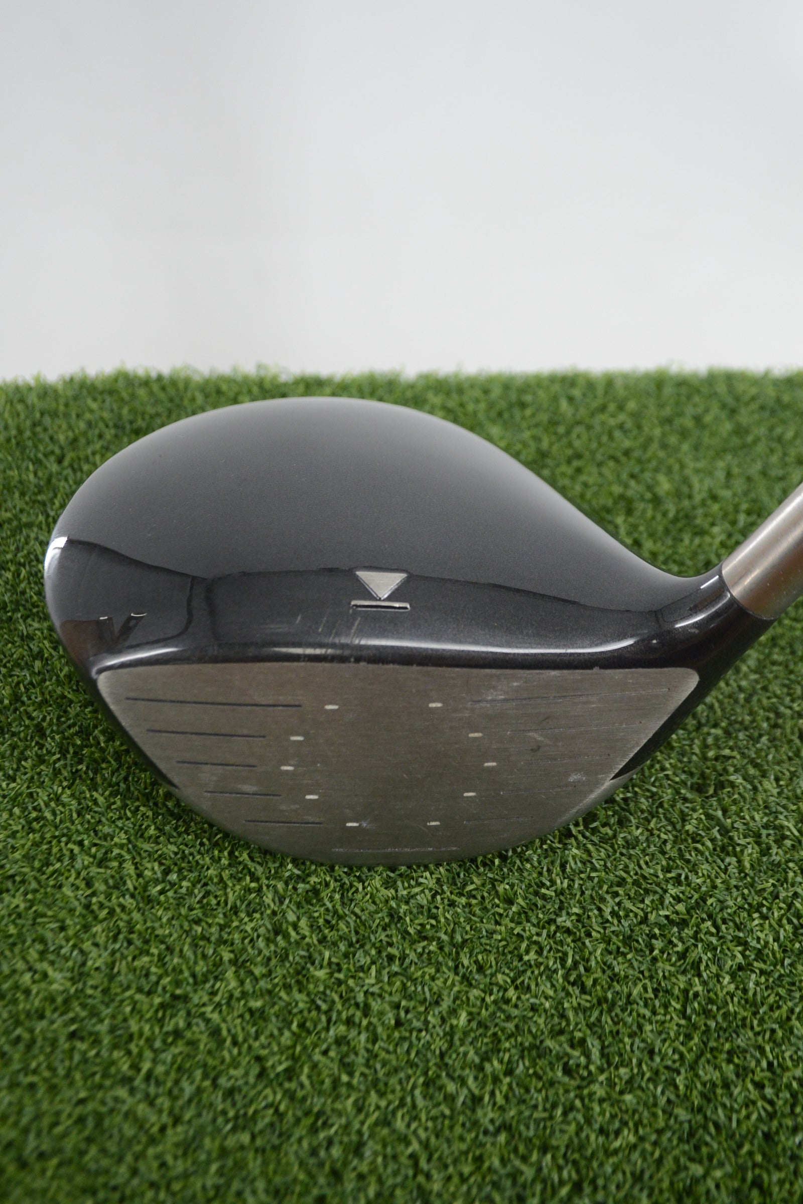 Titleist 905T 10.5 Degree Driver R Flex 44.75"