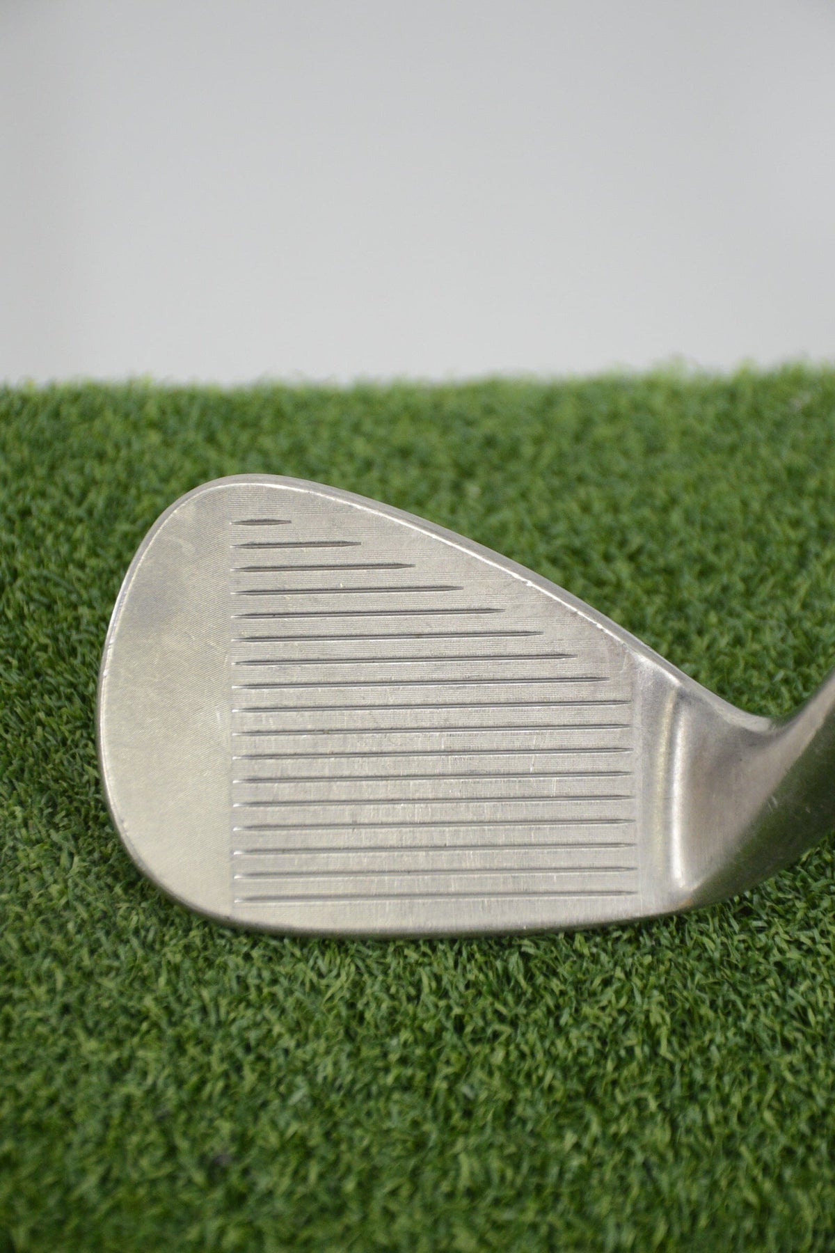 Titleist Vokey SM6 Steel Gray 52 Degree Wedge Wedge Flex 35.25" Golf Wedges Titleist