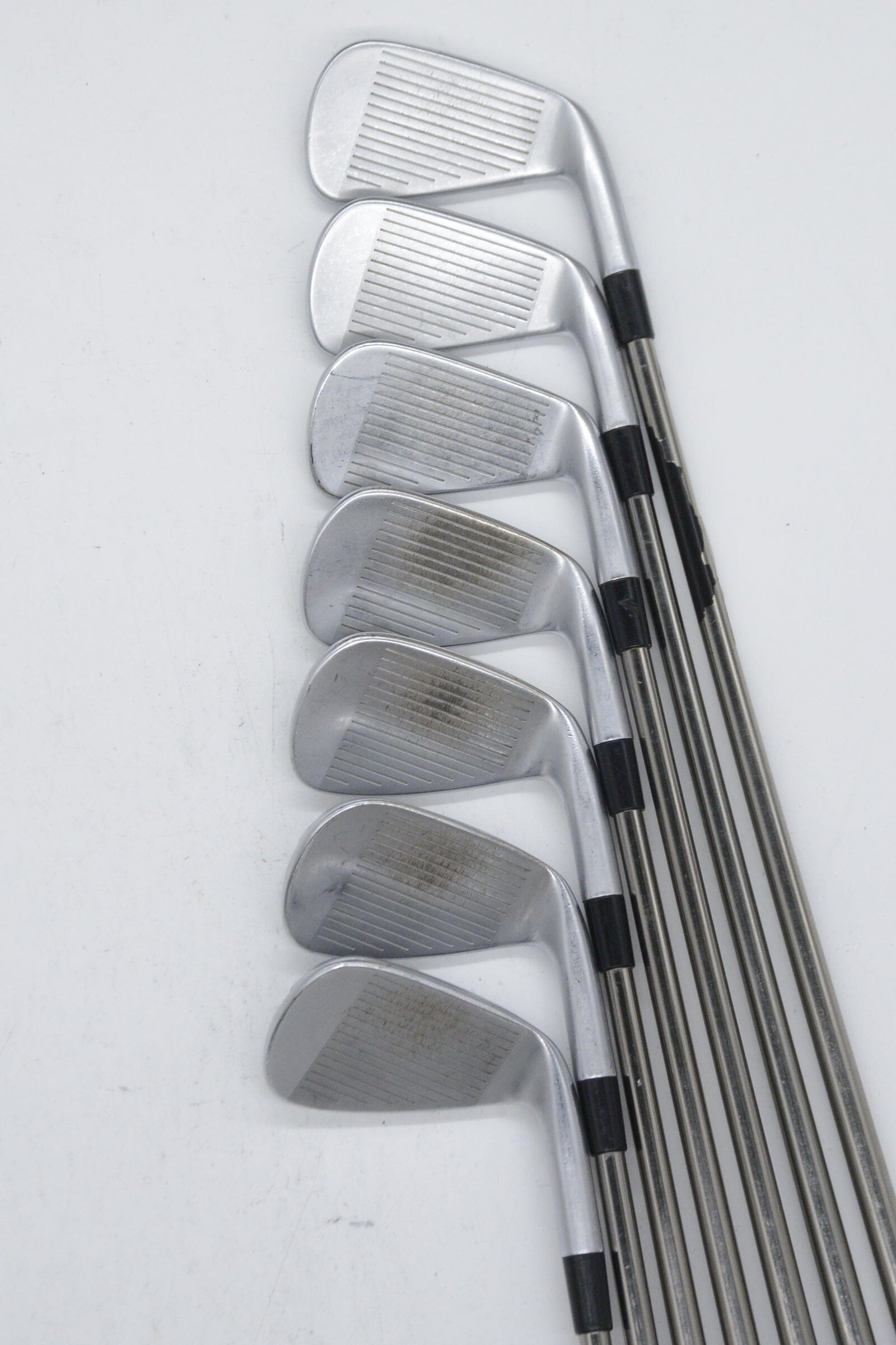Lefty TaylorMade P790 2023 5-AW Iron Set R Flex Std Length