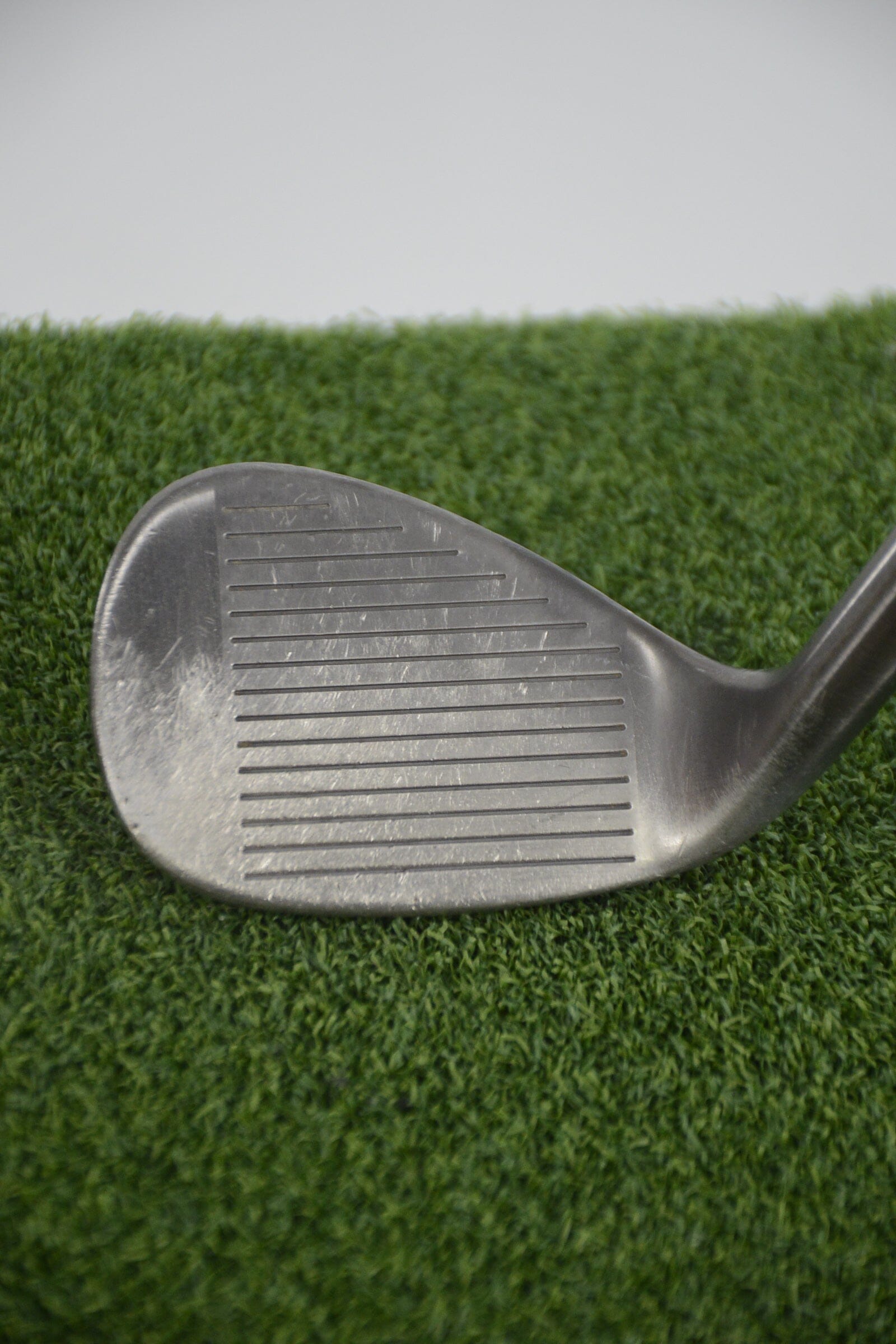 Cleveland CG10 Black Pearl 56 Degree Wedge Wedge Flex 35..5 Golf Clubs GolfRoots