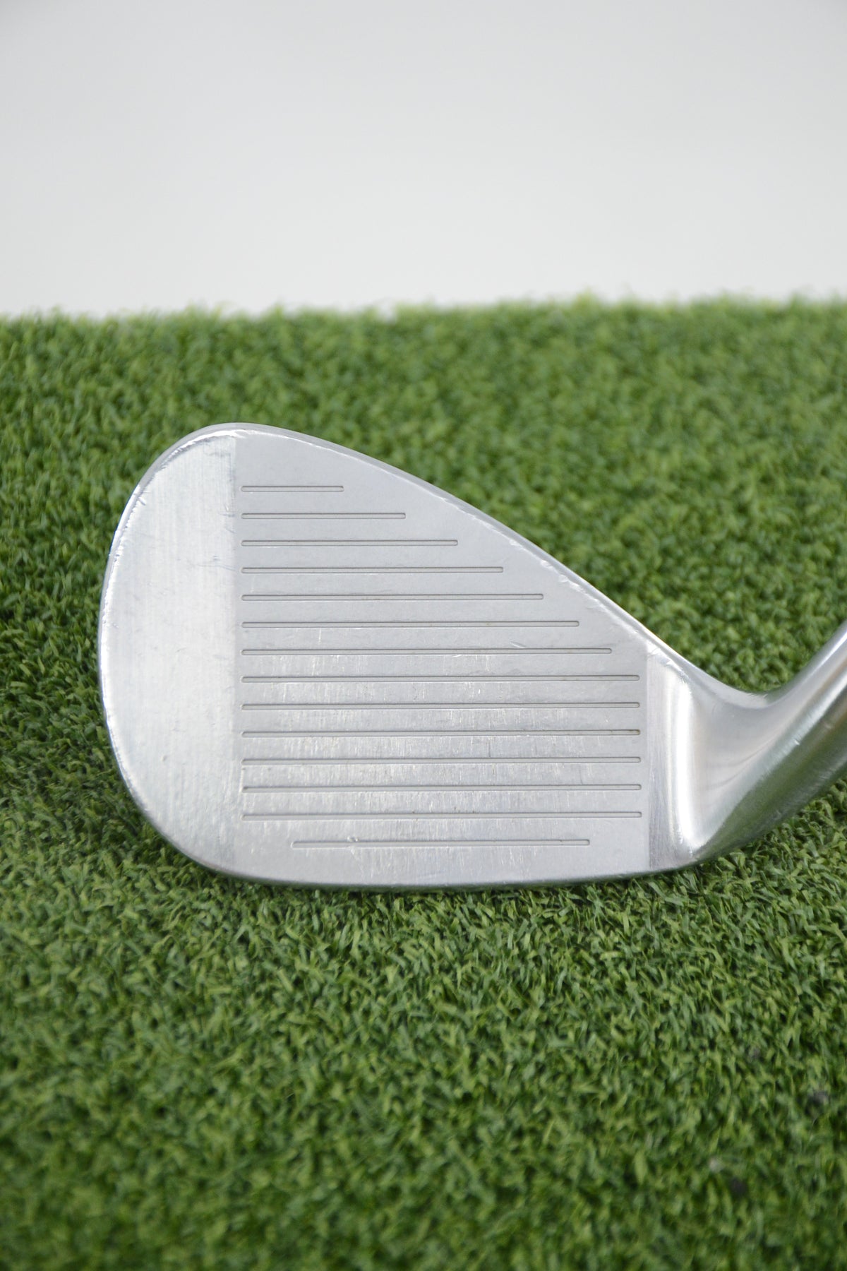 Ben Hogan Equalizer II Chrome 48 Degree Wedge R Flex 35.25"