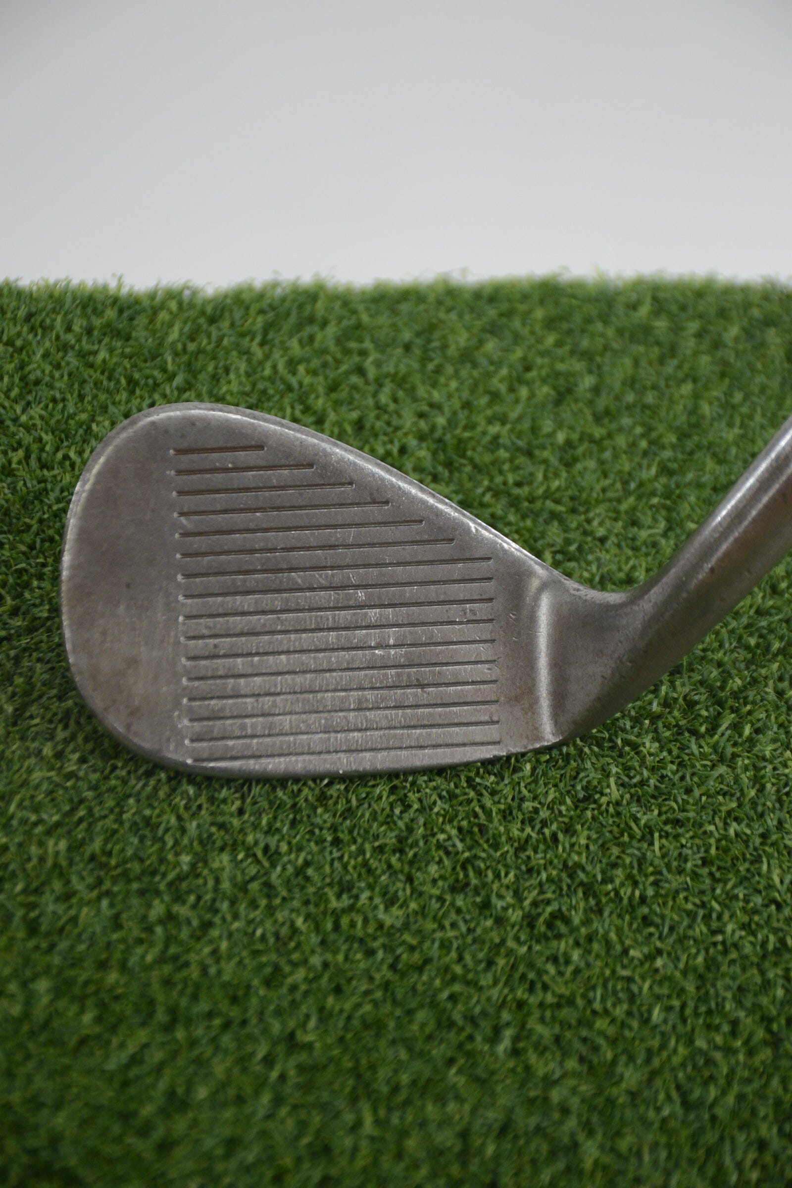 Cleveland 588 Tour Action 49 Degree Wedge Wedge Flex 35.75" Golf Clubs GolfRoots