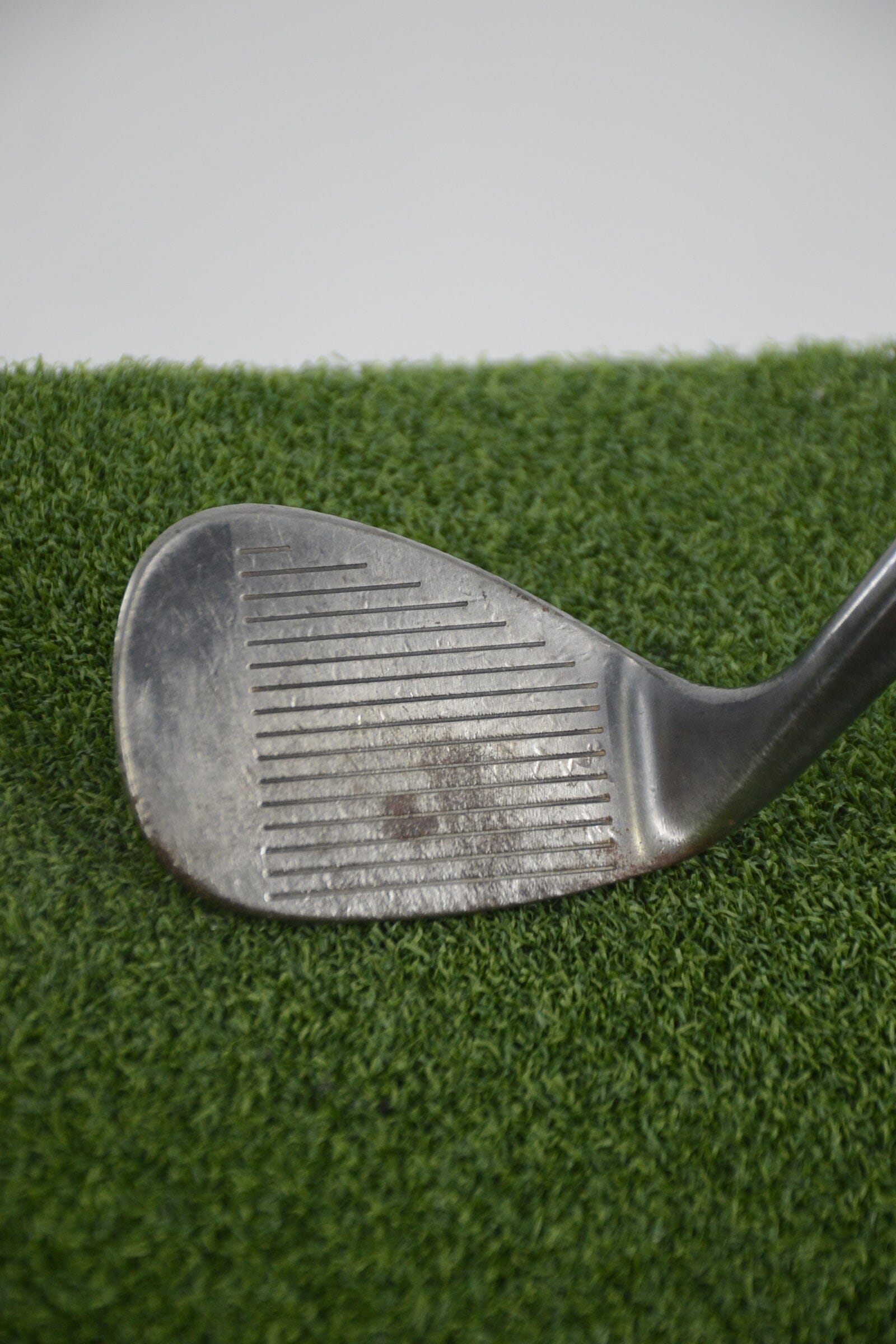 Cleveland 588 Tour Action 56 Degree Wedge Wedge Flex 35.25" Golf Clubs GolfRoots