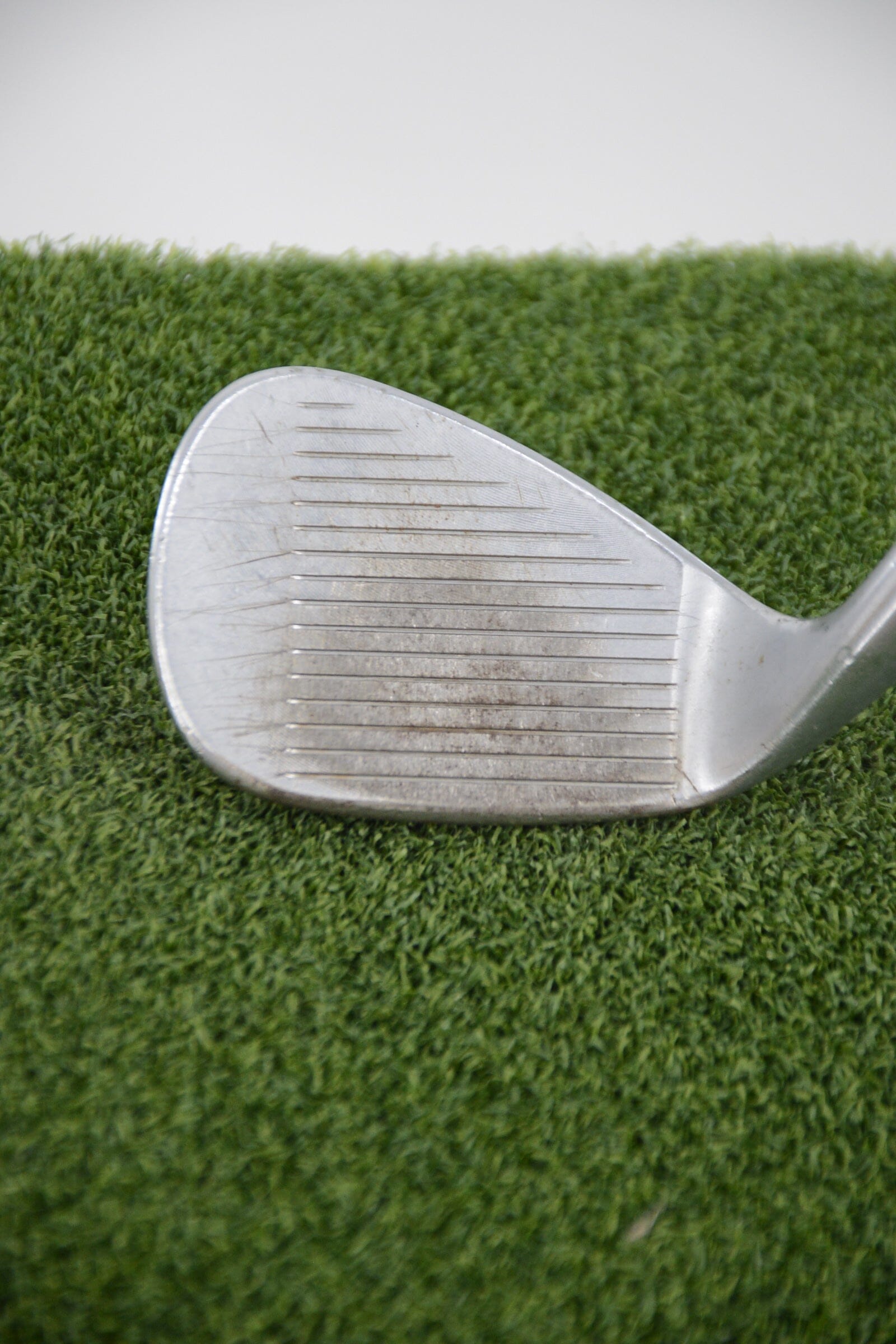 Titleist Vokey Spin Milled 52 Degree Wedge Wedge Flex 35.25" Golf Clubs GolfRoots