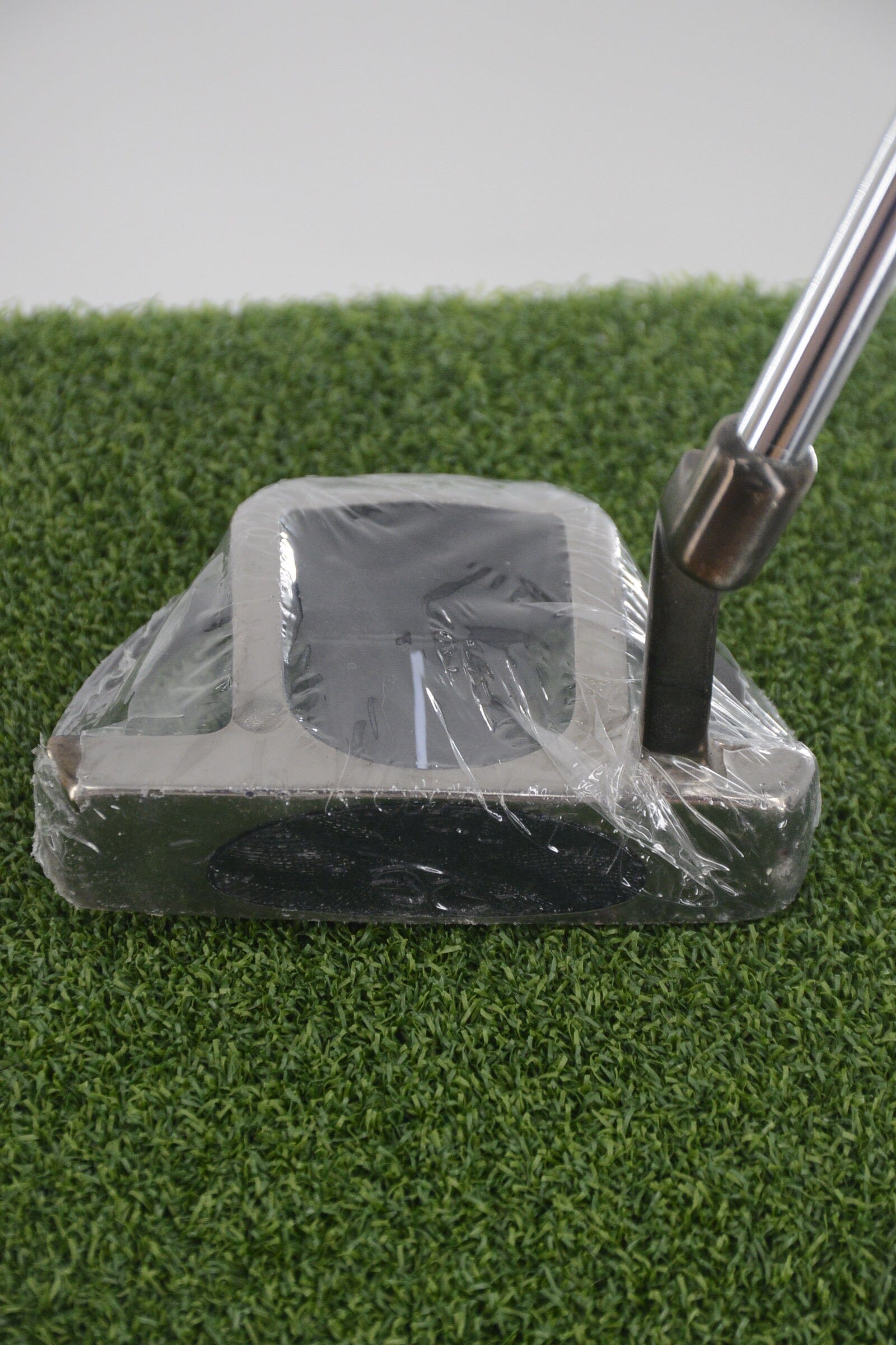 Pinseeker Bombshell Putter 35" Golf Clubs GolfRoots