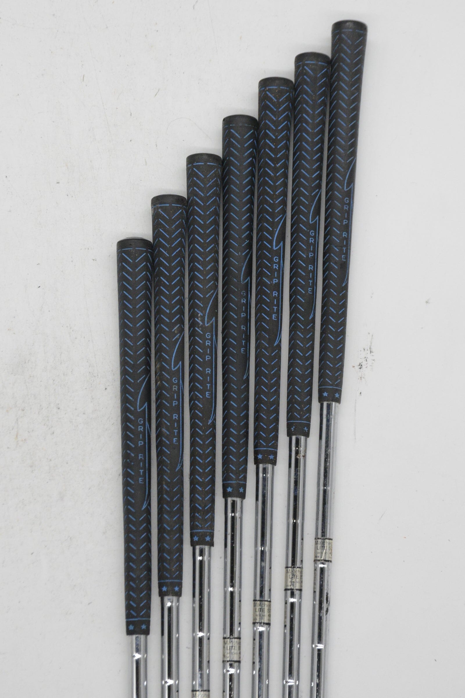 Women's Wilson Advantage 3-5, 7-PW Iron Set W Flex -0.25" Golf Clubs GolfRoots