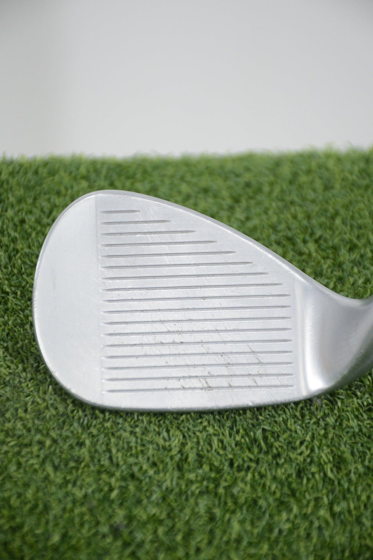 Titleist Vokey SM8 Tour Chrome 56 Degree Wedge Wedge Flex 35" Golf Wedges Titleist
