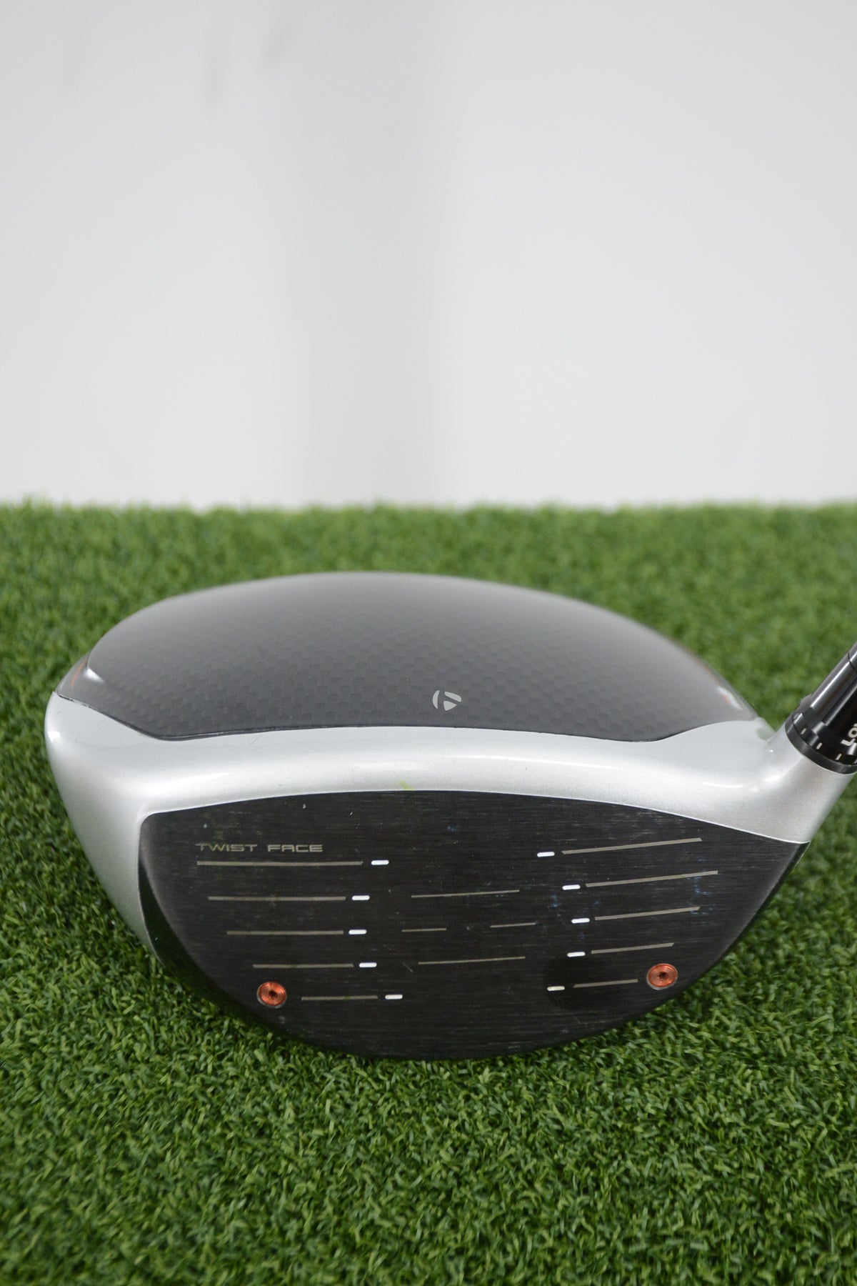 TaylorMade M6 D-Type 10.5 Degree Driver R Flex 45.75"