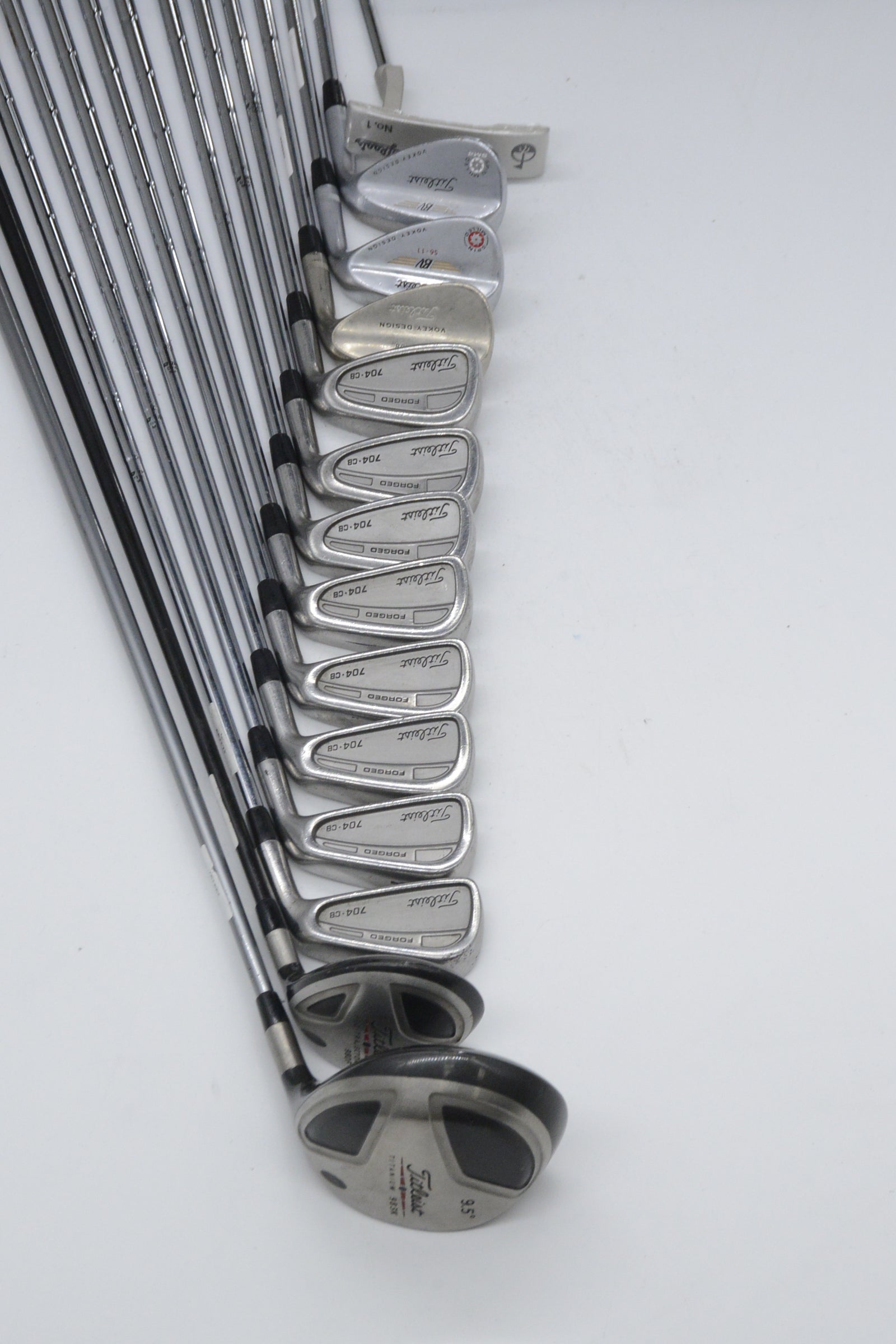 Titleist 704.CB Mixed Full Set S Flex Std Length