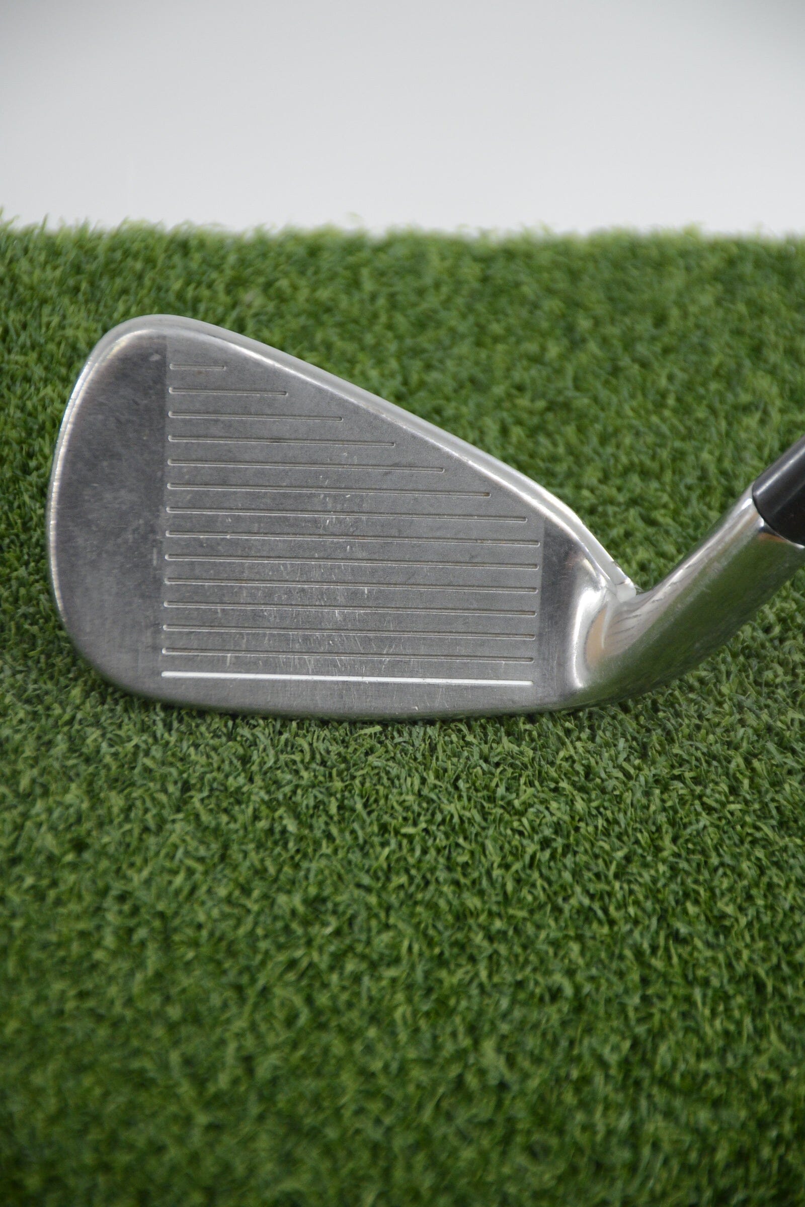 Cleveland CG7 9 Iron R Flex 35.75" Golf Clubs GolfRoots