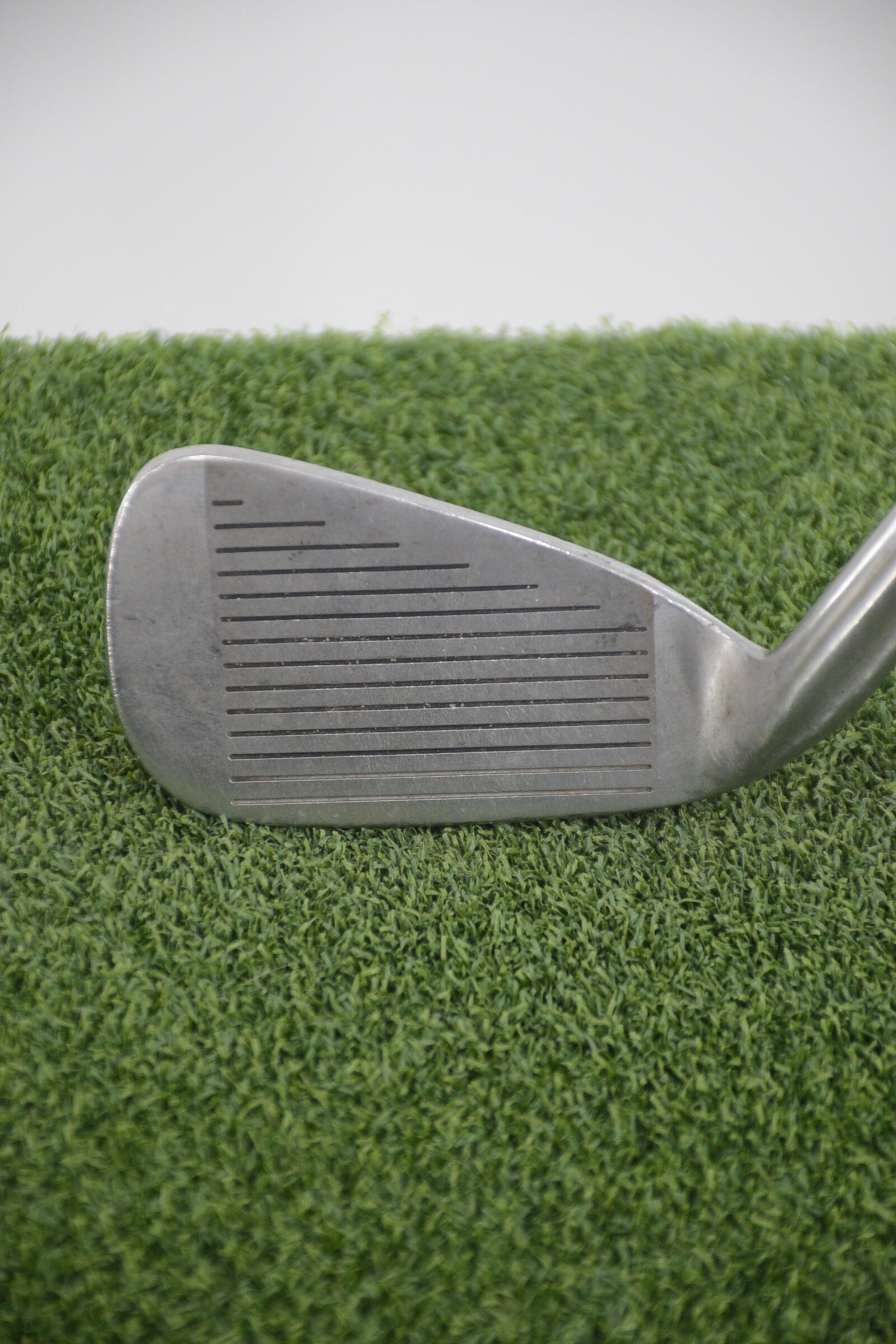 MacGregor Model CG 1800 4 Iron R Flex 38.25" Golf Clubs GolfRoots