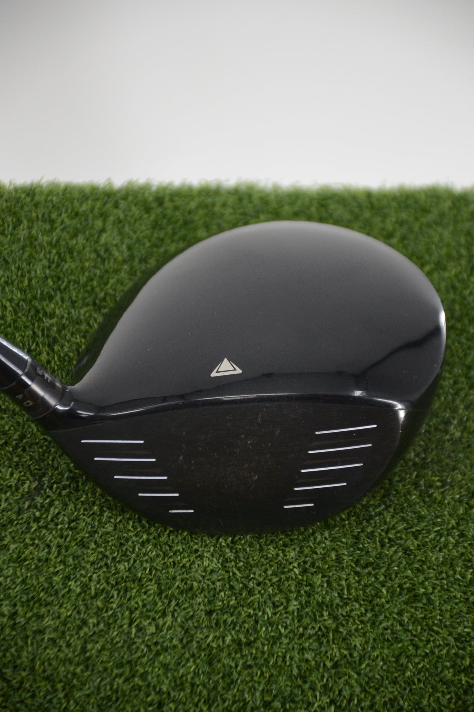 Lefty Titleist 915D2 10.5 Degree Driver S Flex 45.5"