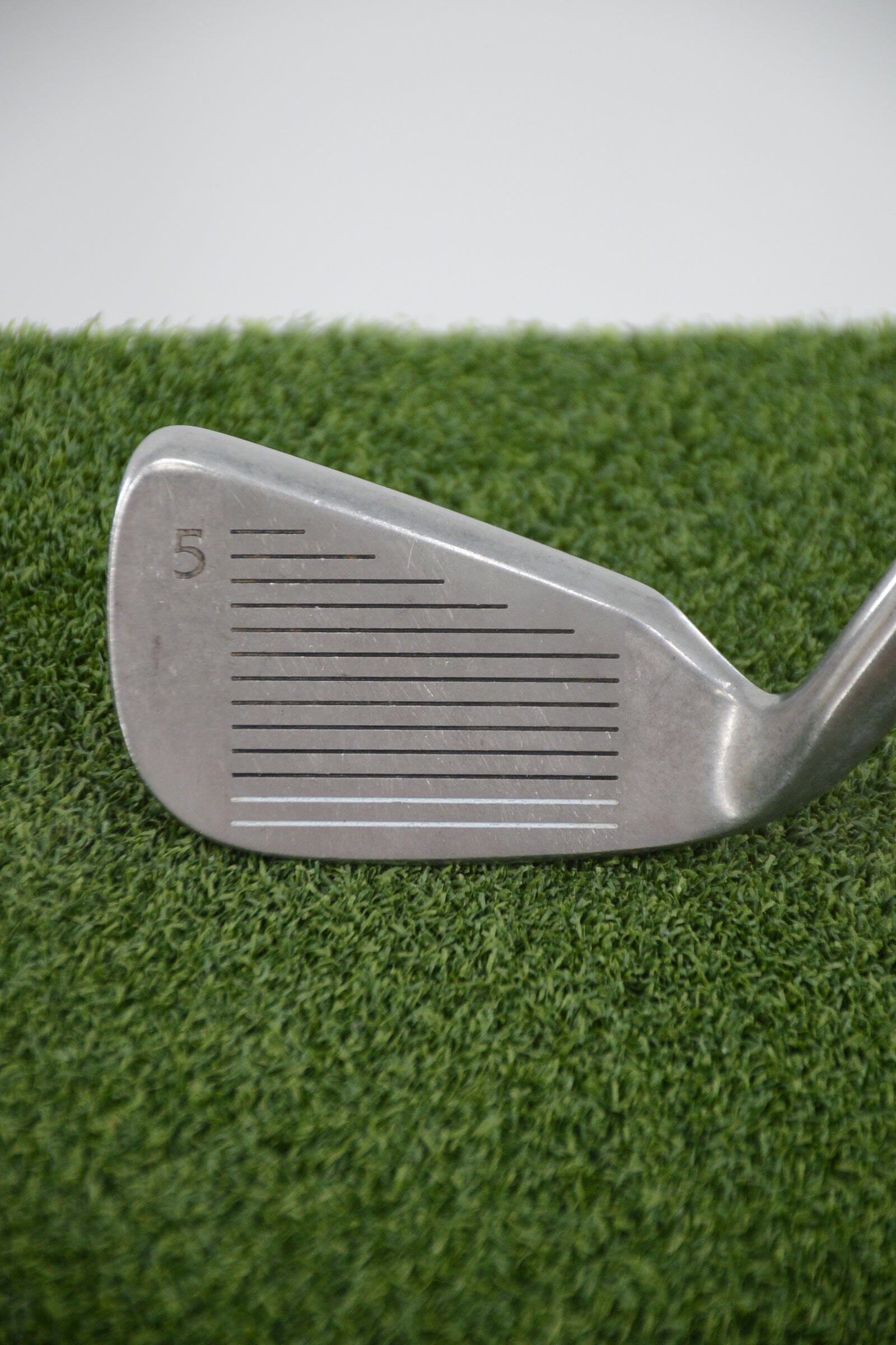 Dynacraft Accu-Mid 5 Iron R Flex 37.5" Golf Clubs GolfRoots