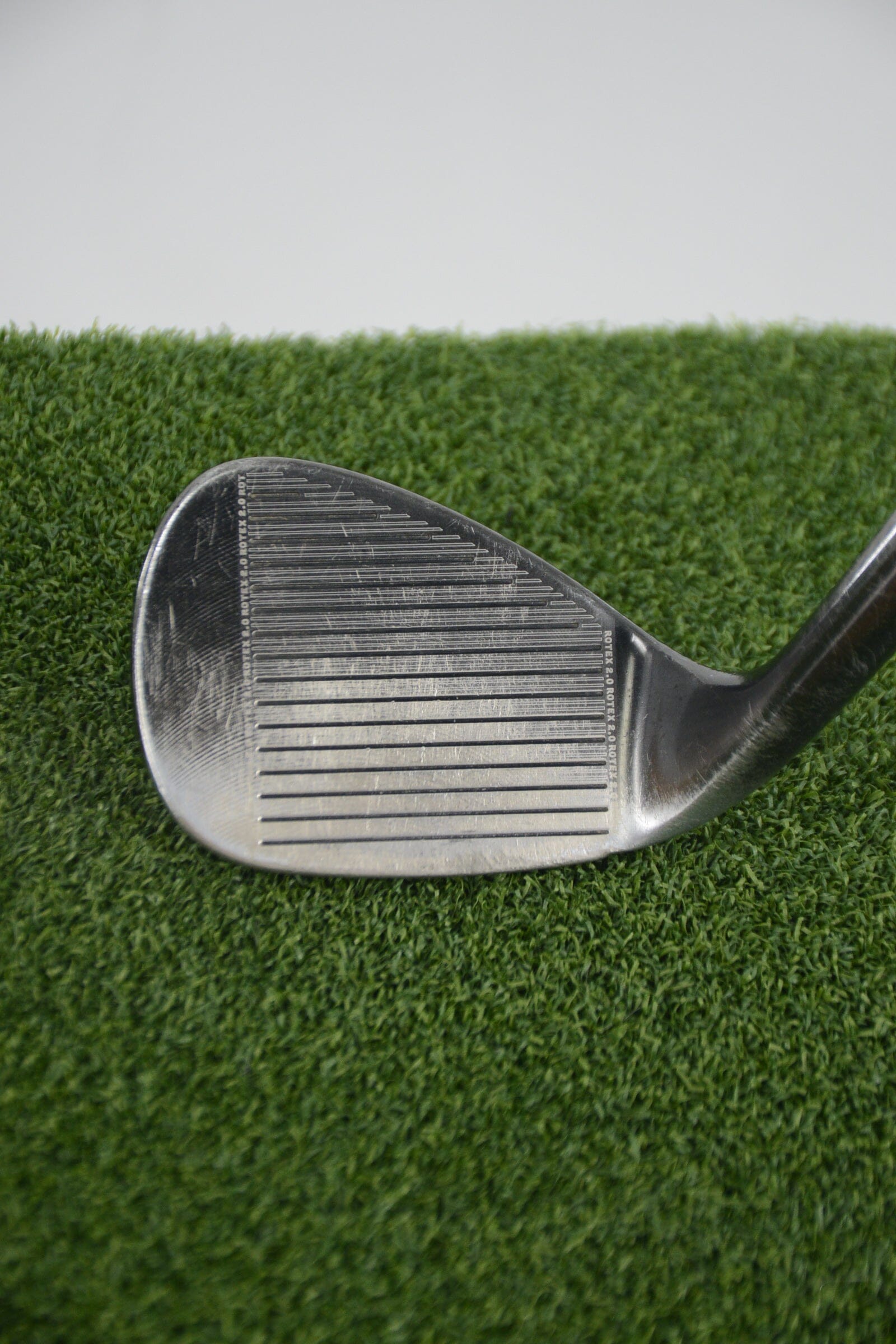 Cleveland 588 RTX 2.0 CB Black Pearl 54 Degree Wedge S Flex 35.25"