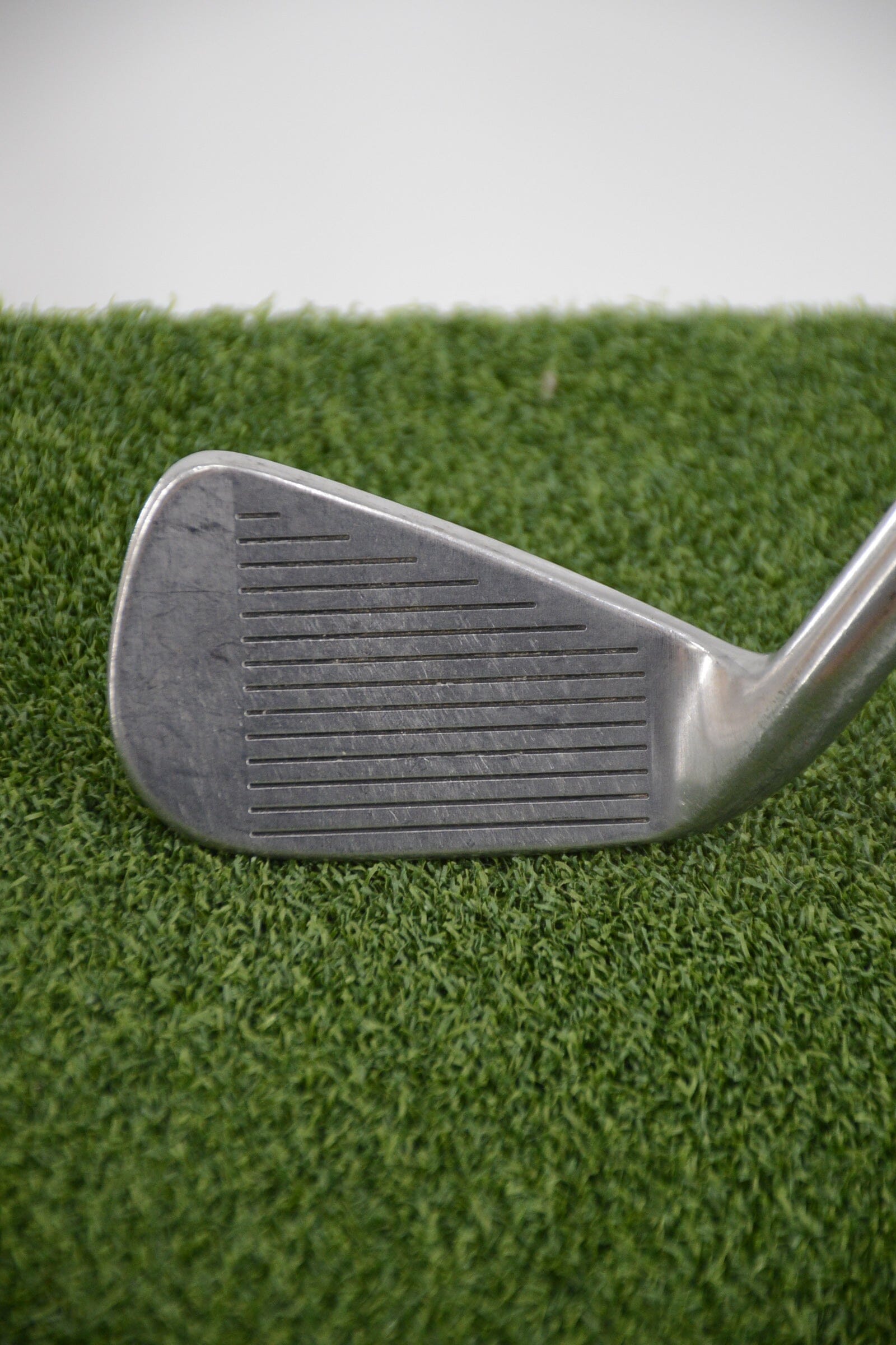 Titleist DCI 981 4 Iron R Flex 38.5" Golf Clubs GolfRoots