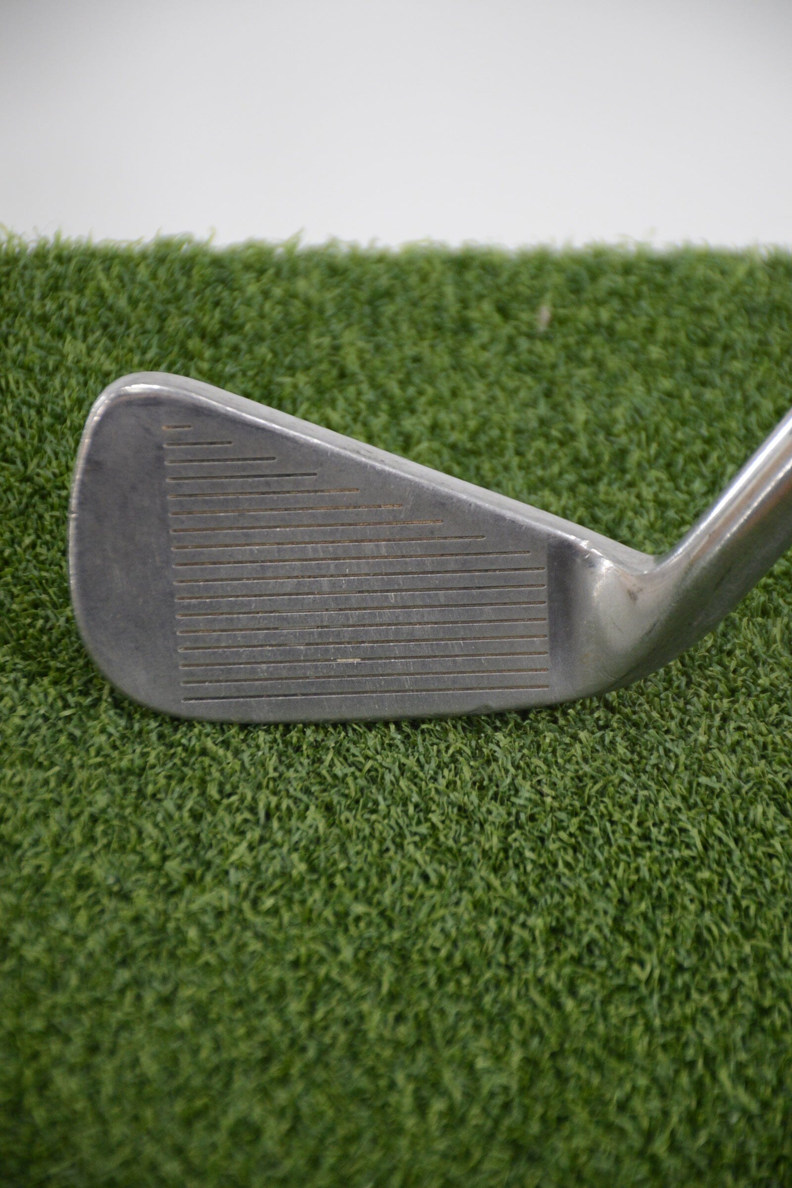 Titleist DCI Black 4 Iron R Flex 38" Golf Clubs GolfRoots