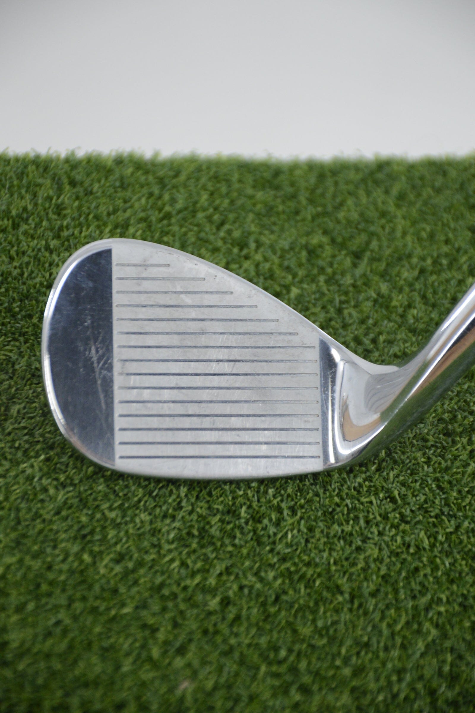 Cleveland CG14 Chrome 52 Degree Wedge Wedge Flex 35.25" Golf Clubs GolfRoots