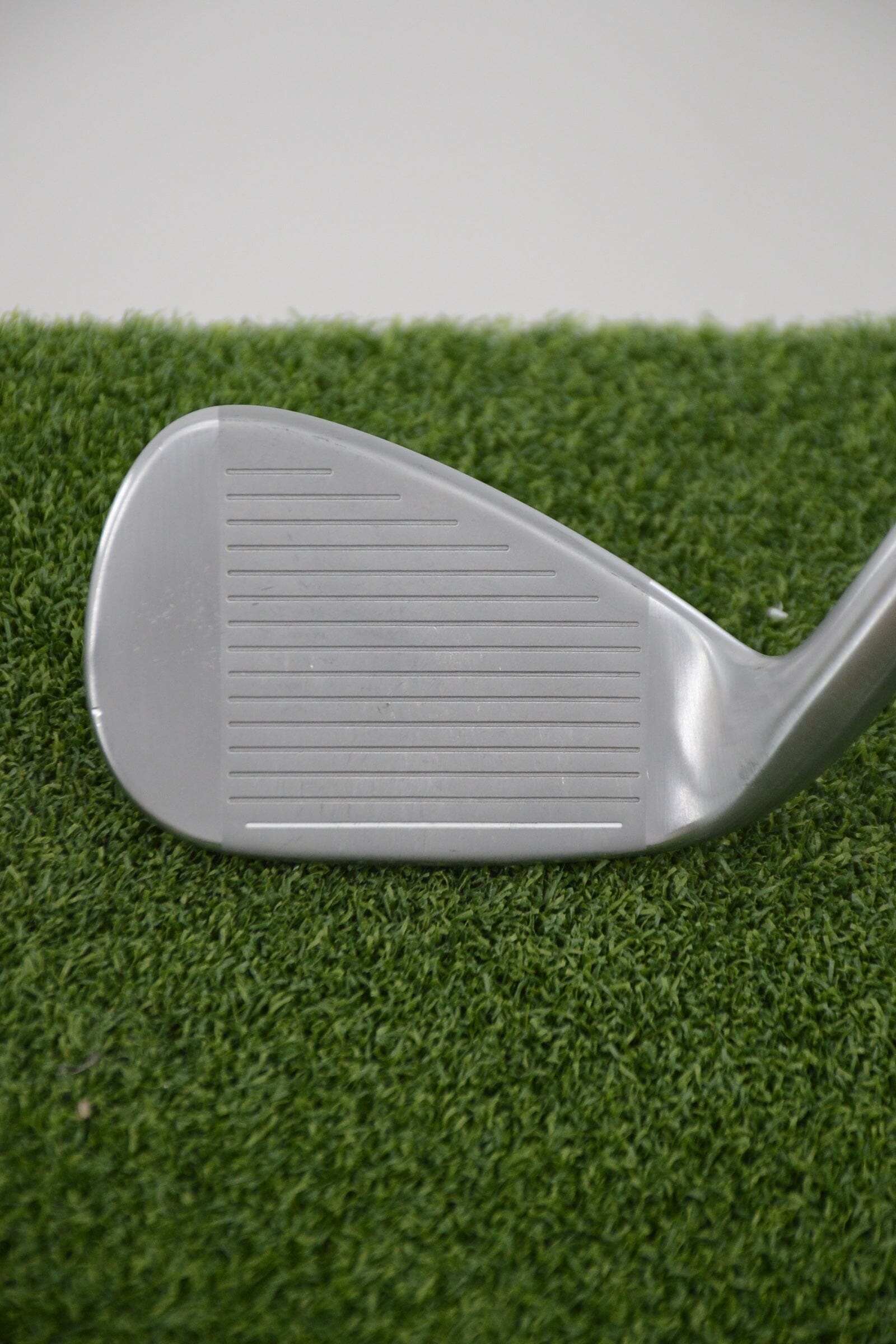 TaylorMade Qi 9 Iron R Flex 36" Golf Clubs GolfRoots