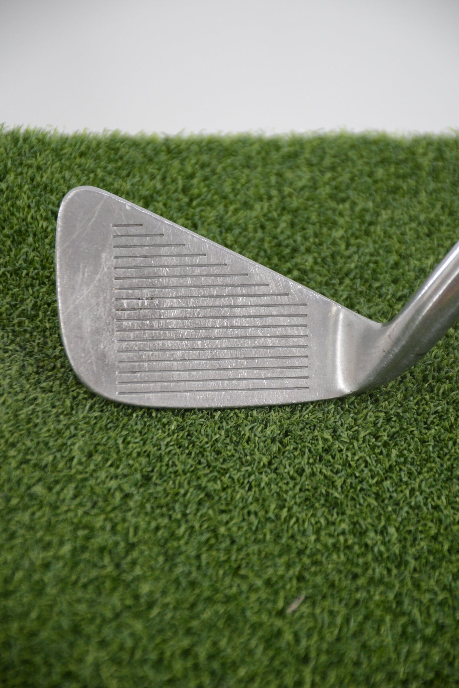 Wilson 1200 GE 9 Iron S Flex 33.25" Golf Clubs GolfRoots