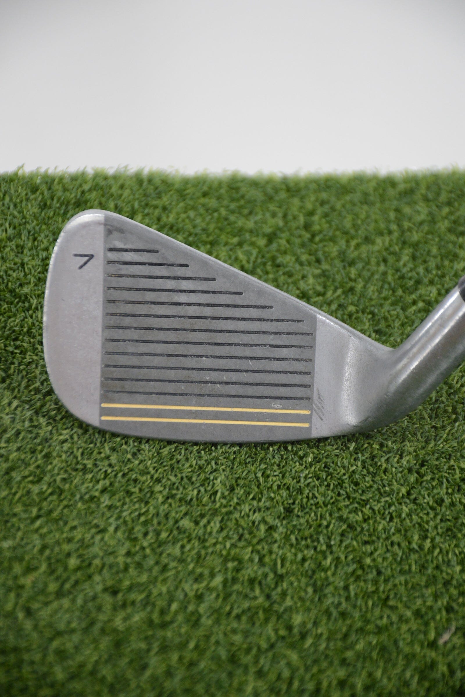 Wilson Advantage Oversize 7 Iron R Flex 35.75" Golf Clubs GolfRoots