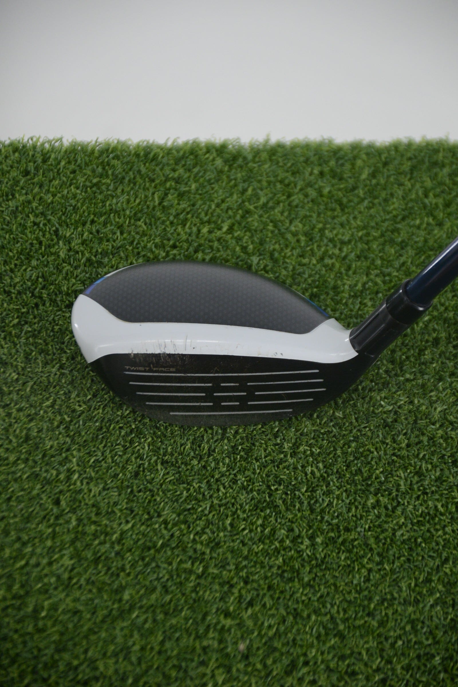 TaylorMade SIM2 Max Rescue 3 Hybrid R Flex 40.5"