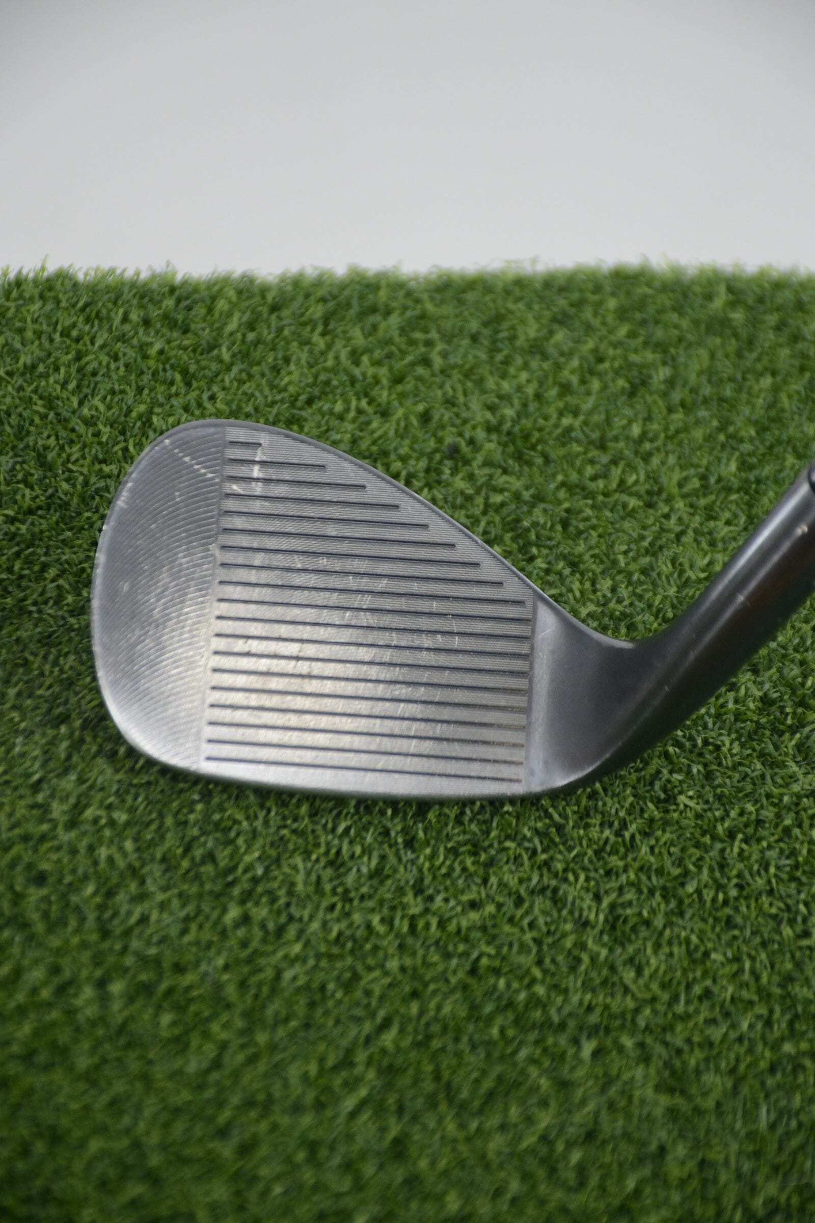 Cleveland RTX Zipcore Black Satin 54 Degree Wedge S Flex 35.5"