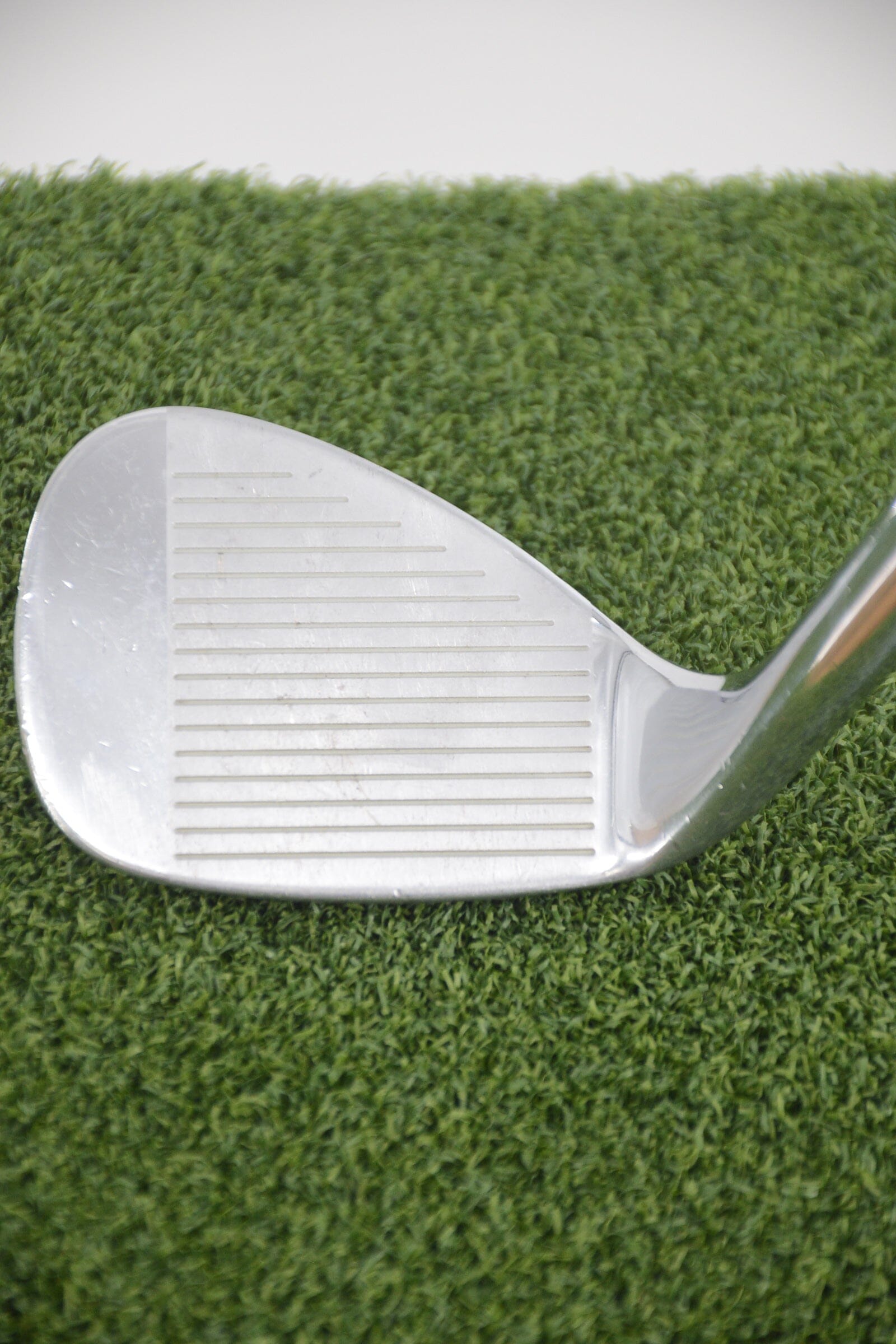 Cleveland 588 Tour Action 64 Degree Wedge Wedge Flex 34.5" Golf Clubs GolfRoots