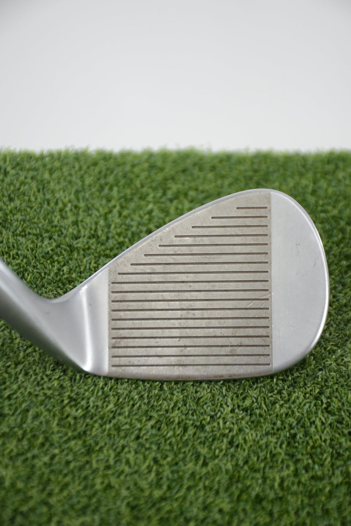 Lefty TaylorMade Milled Grind 4 Satin Chrome 56 Degree Wedge Wedge Flex 35" Golf Clubs GolfRoots