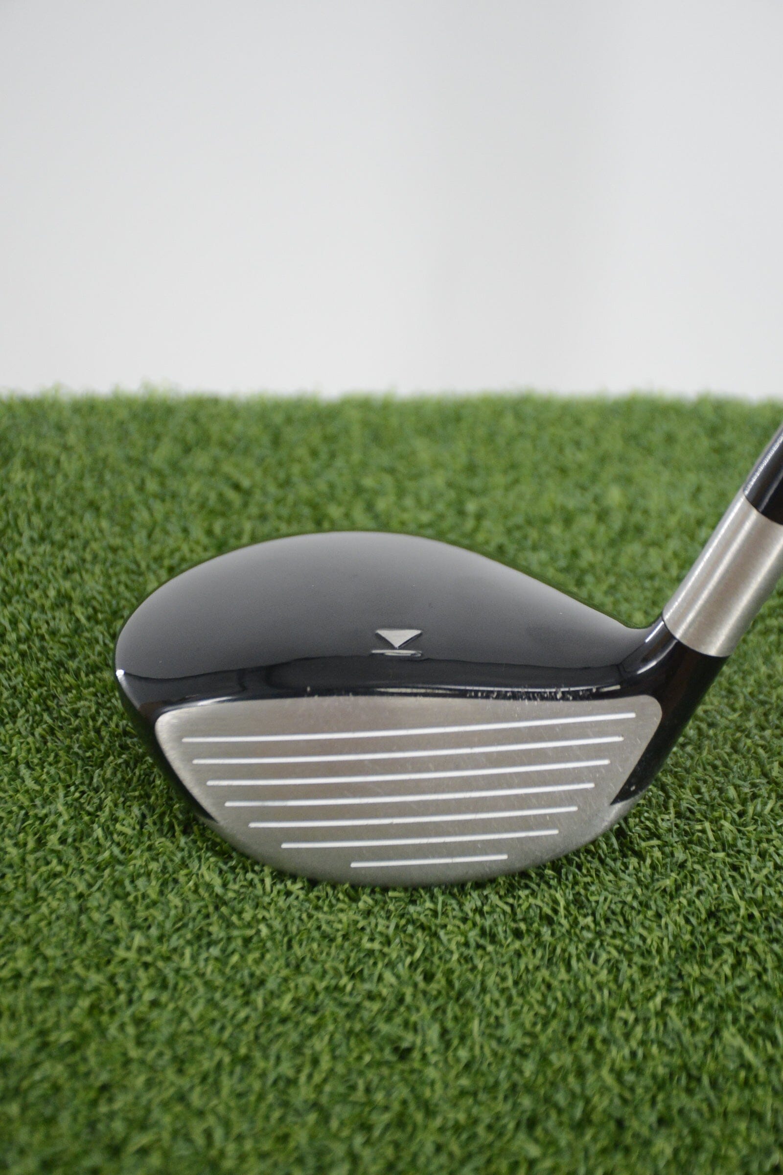 Titleist 906F2 15 Degree Wood S Flex 42.75"